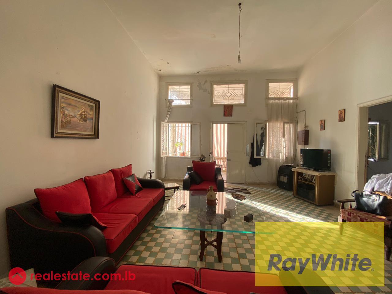 Vintage House for sale in Hadath