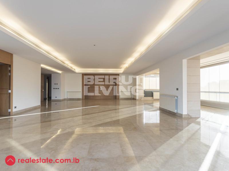 Spacious Apartment | Huge Terrace | Central Location