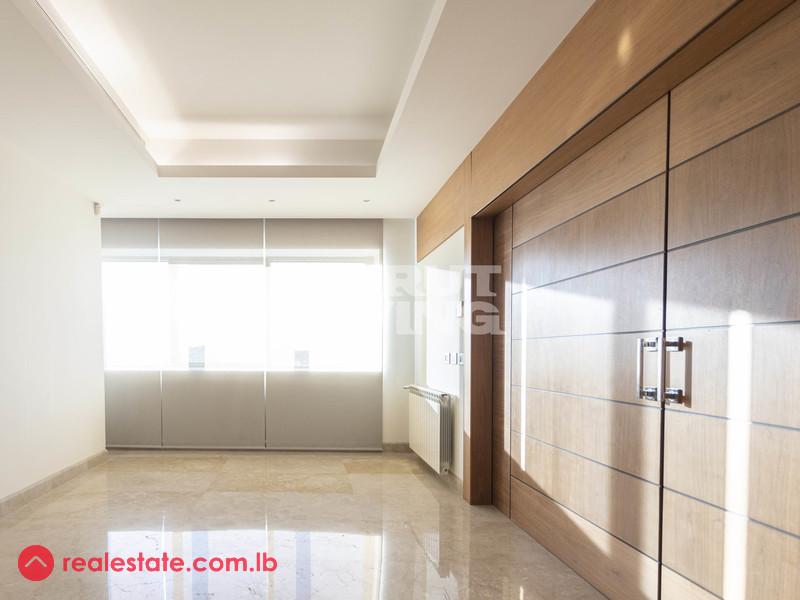 Spacious Apartment | Huge Terrace | Central Location