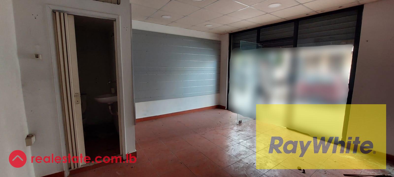 Shop for rent in Ain El Remeneh