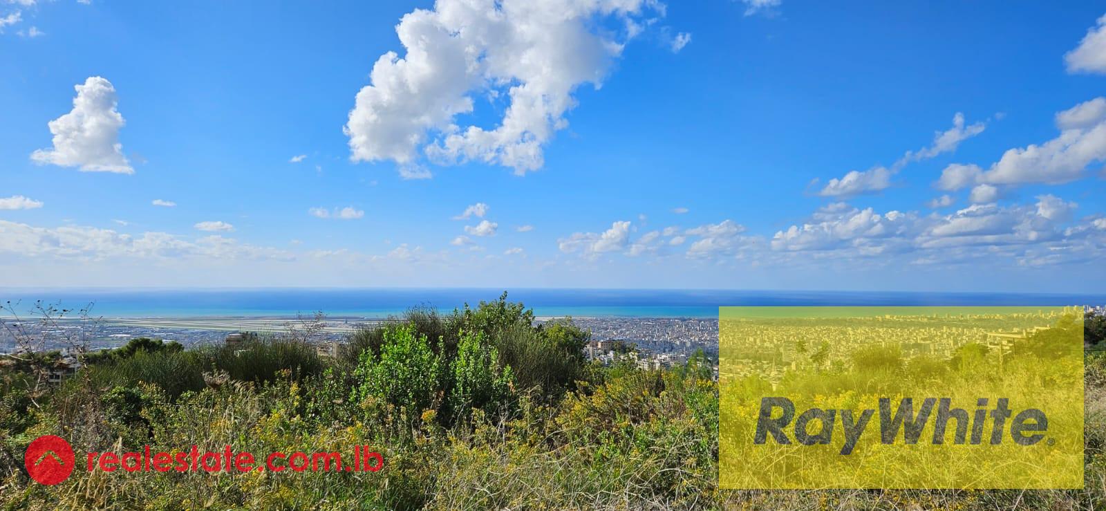 Land for sale in the heart of Yarzeh|sea view|30/90