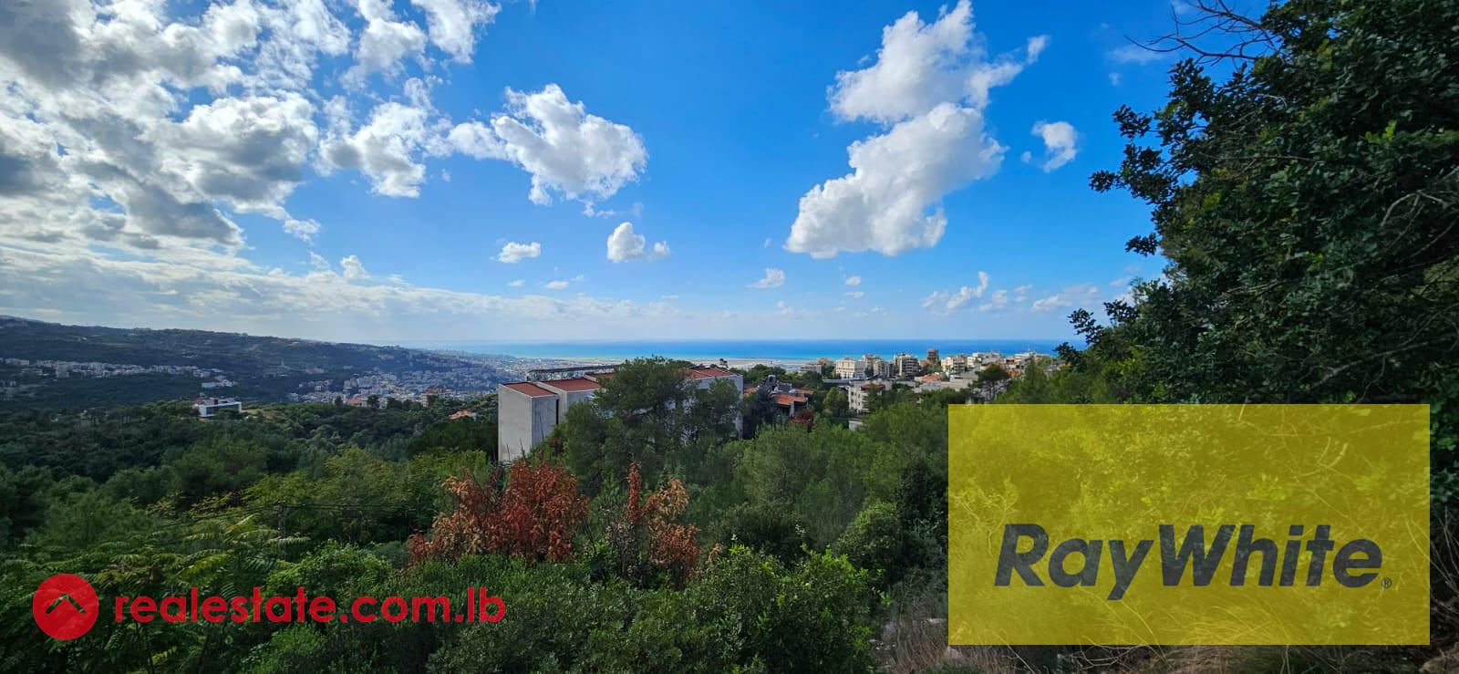 Land for sale in the heart of Yarzeh|sea view|30/90