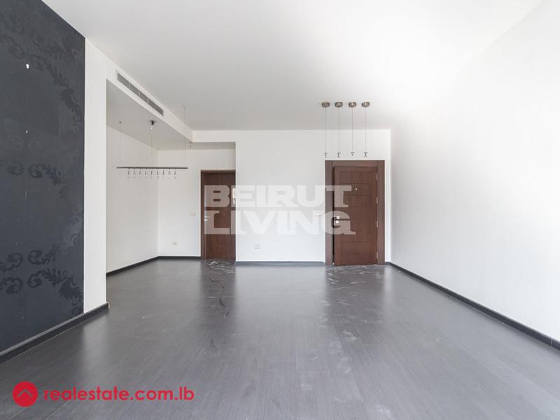 Elegant & Spacious Flat | Prime Location