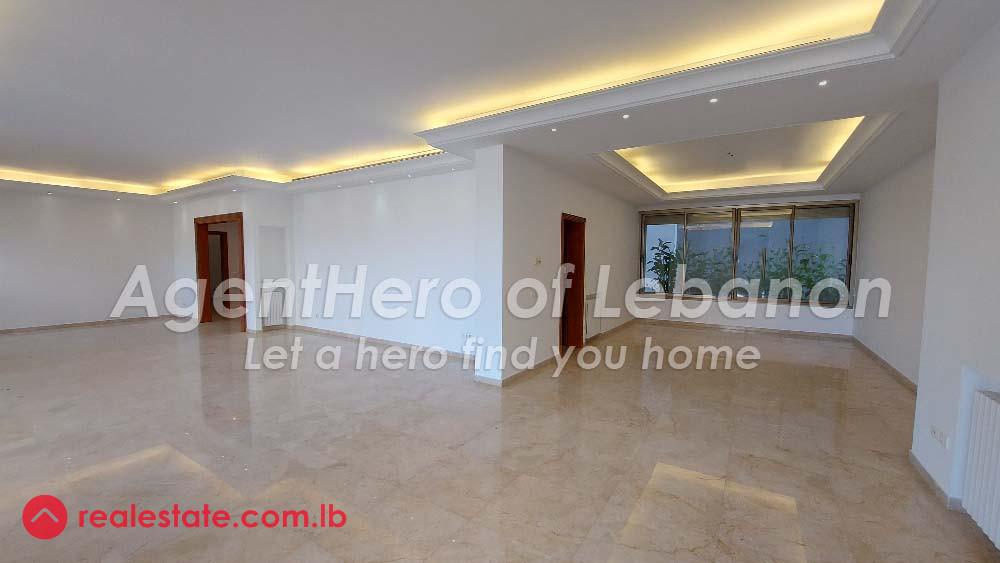 Bright & Spacious Apt. With A Large Terrace