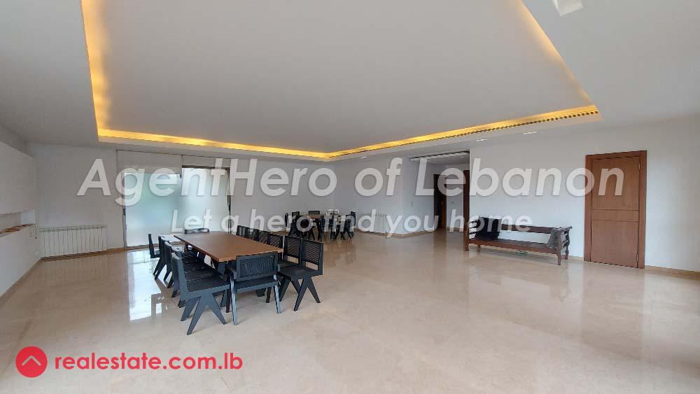 Elegant Apt.| 24/7 Electricity | Prime Location