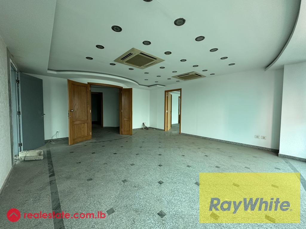 Office for Rent in Jdeideh Highway