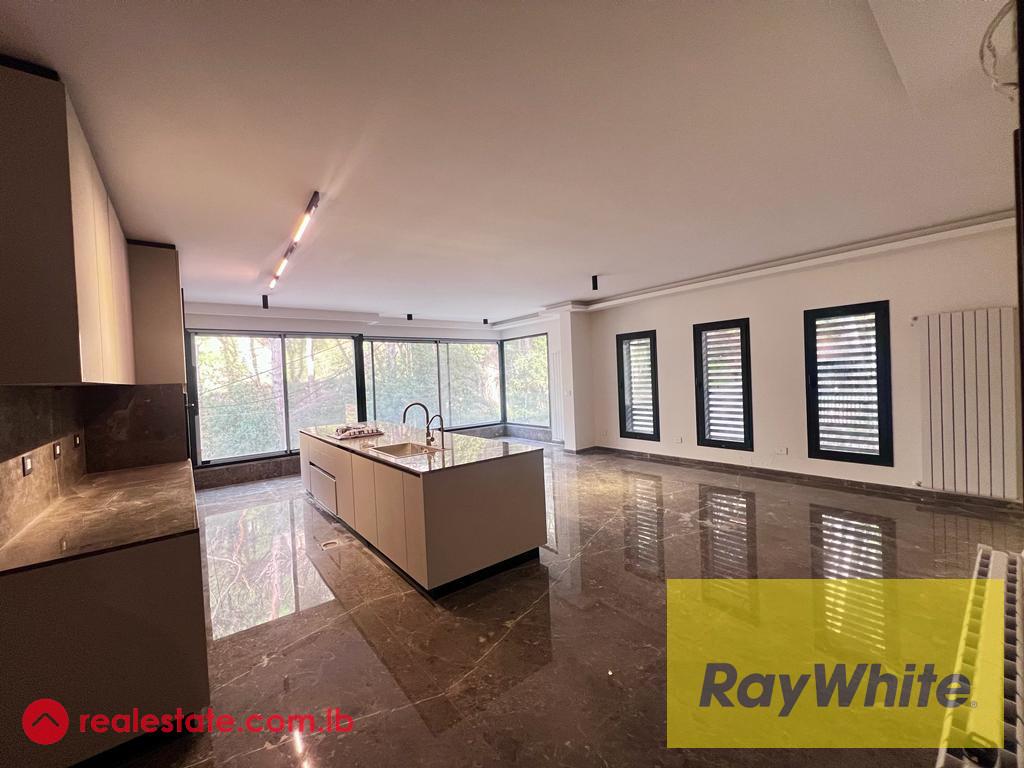 Modern apartment for rent in Mar Chaaya