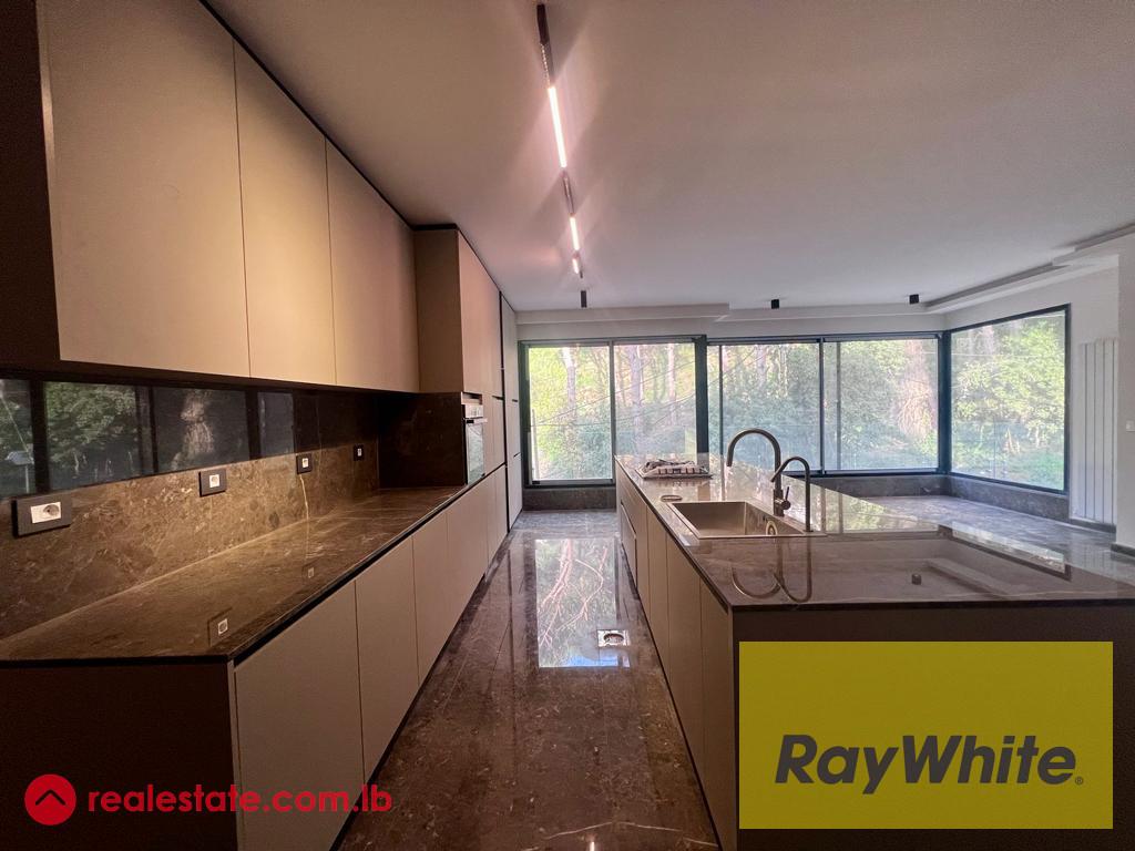 Modern apartment for rent in Mar Chaaya