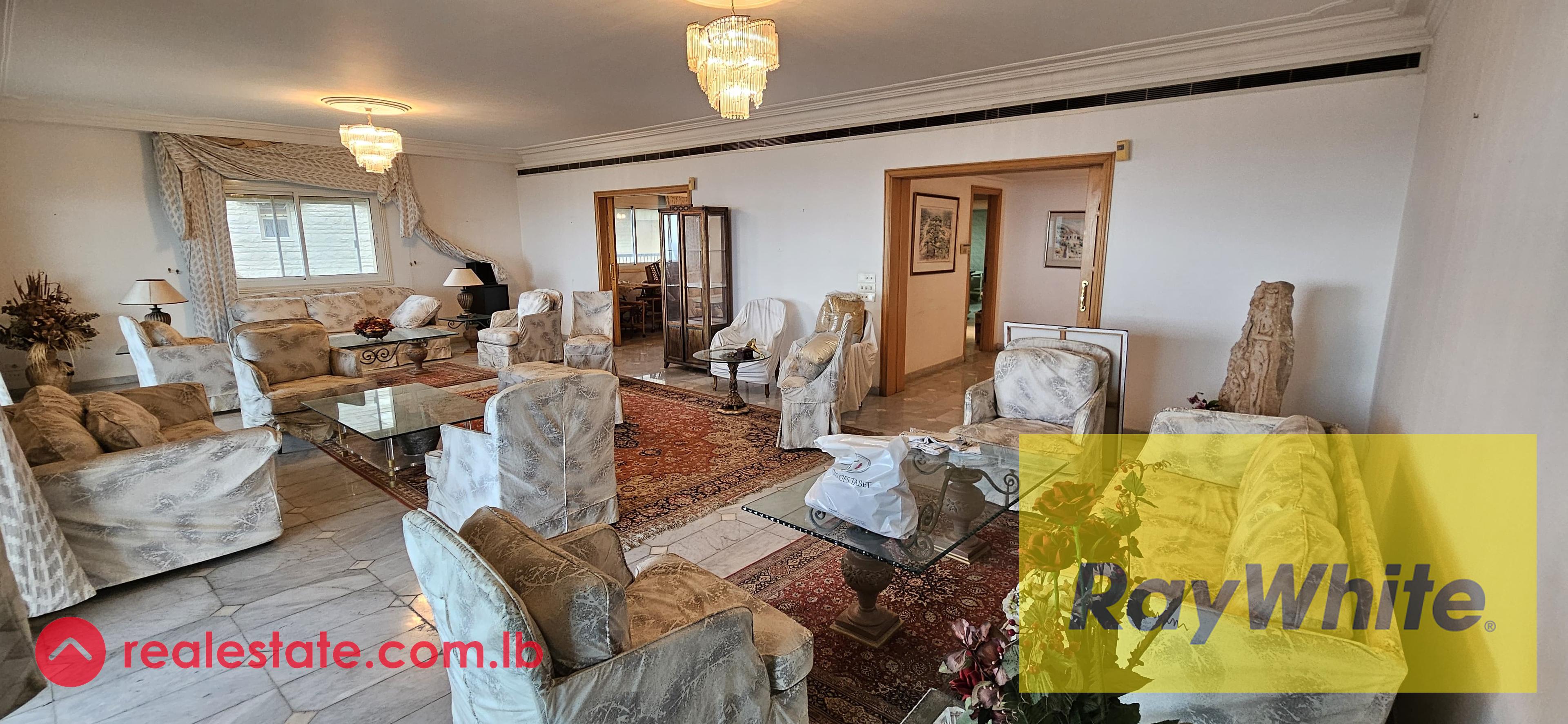 Luxurious apartment for sale in Yarzeh|Sea View