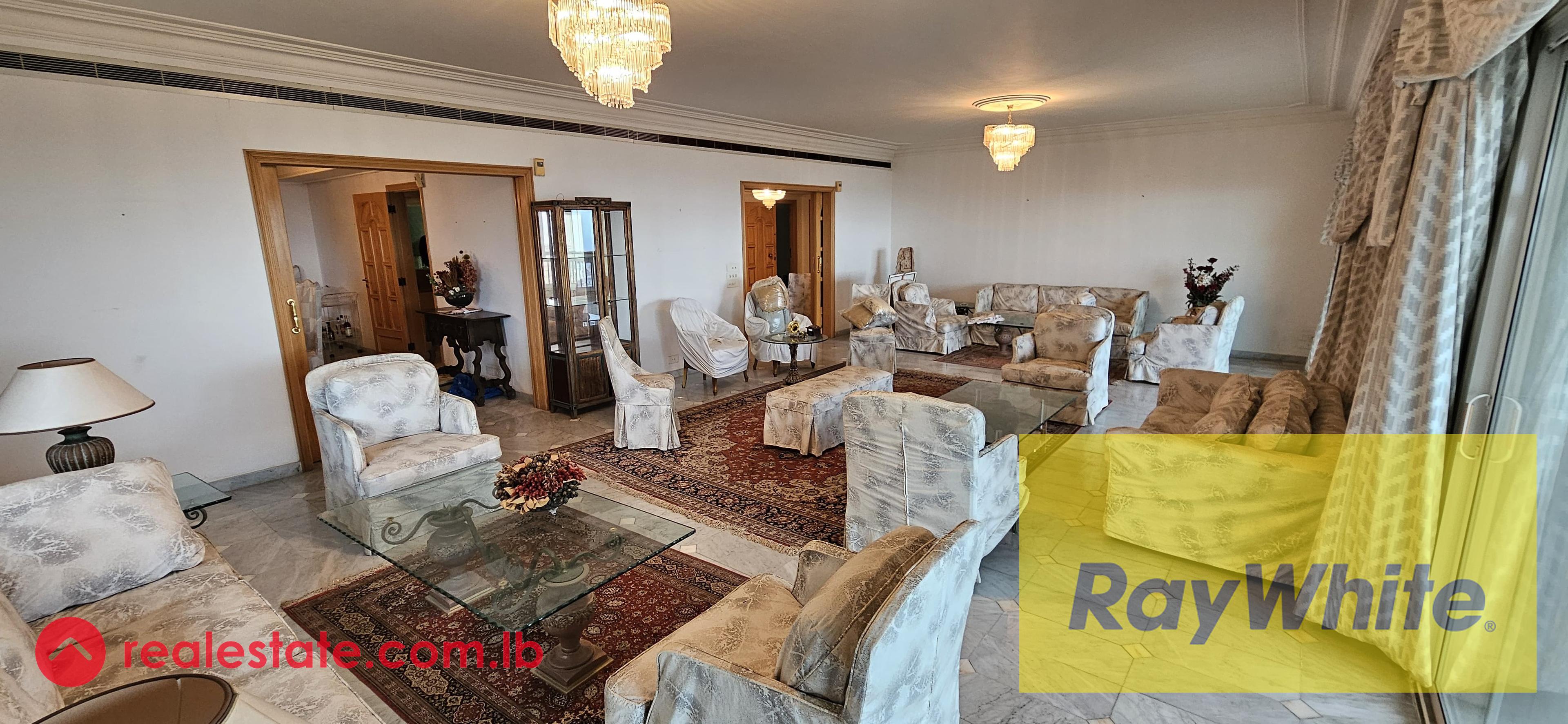 Luxurious apartment for sale in Yarzeh|Sea View