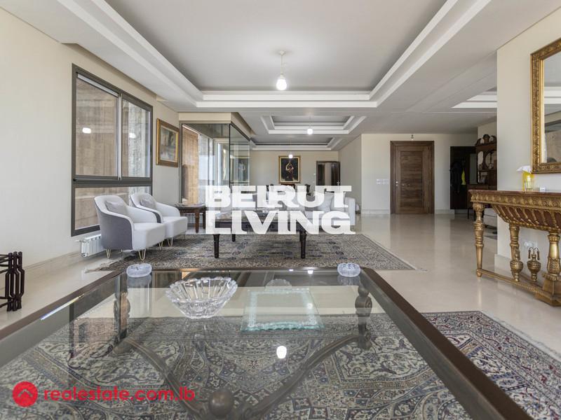 Spacious Bright | Modern Apartment | Sea View