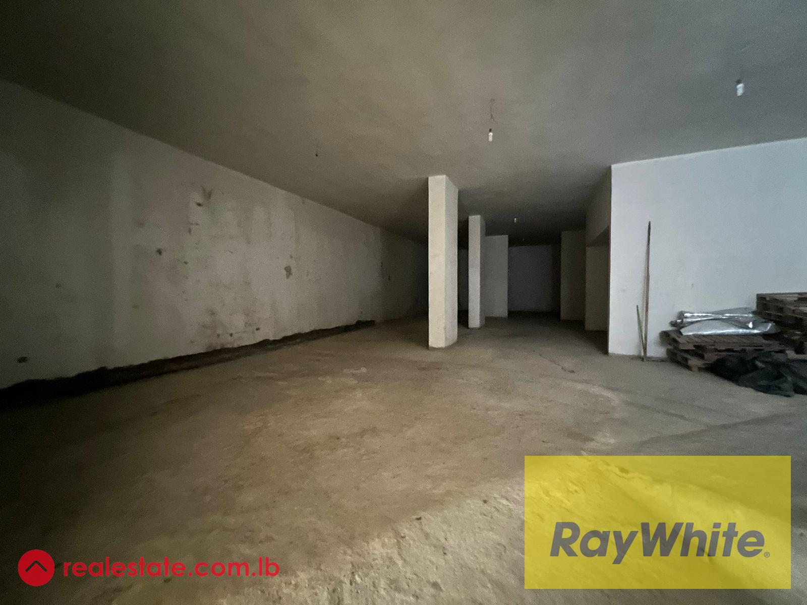 Warehouse For Sale In Bsalim