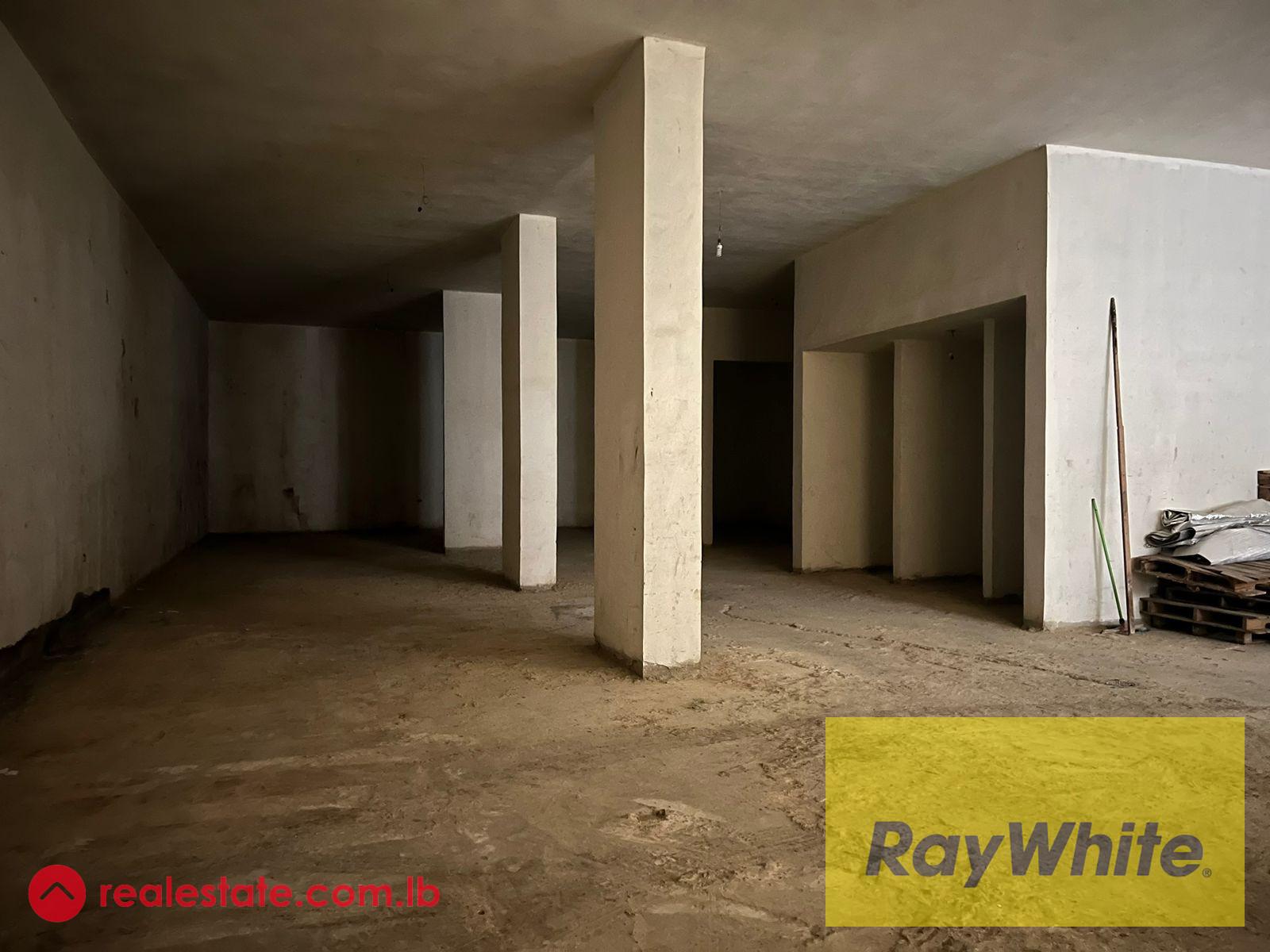 Warehouse For Sale In Bsalim
