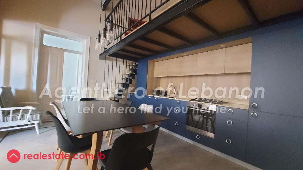 Vintage & Historic Loft Fully Renovated.