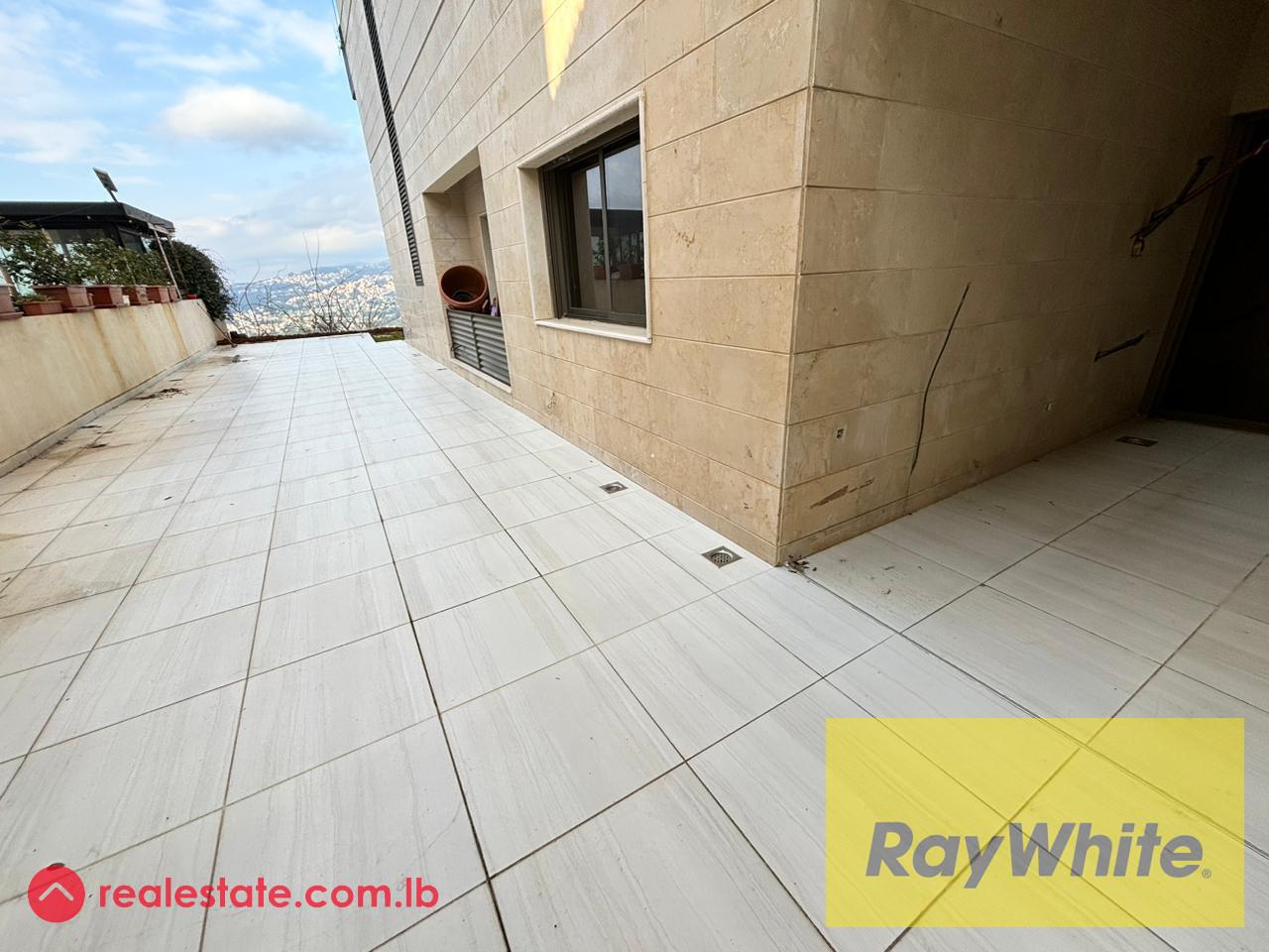 High end apartment for Sale in Kornet Chehwan