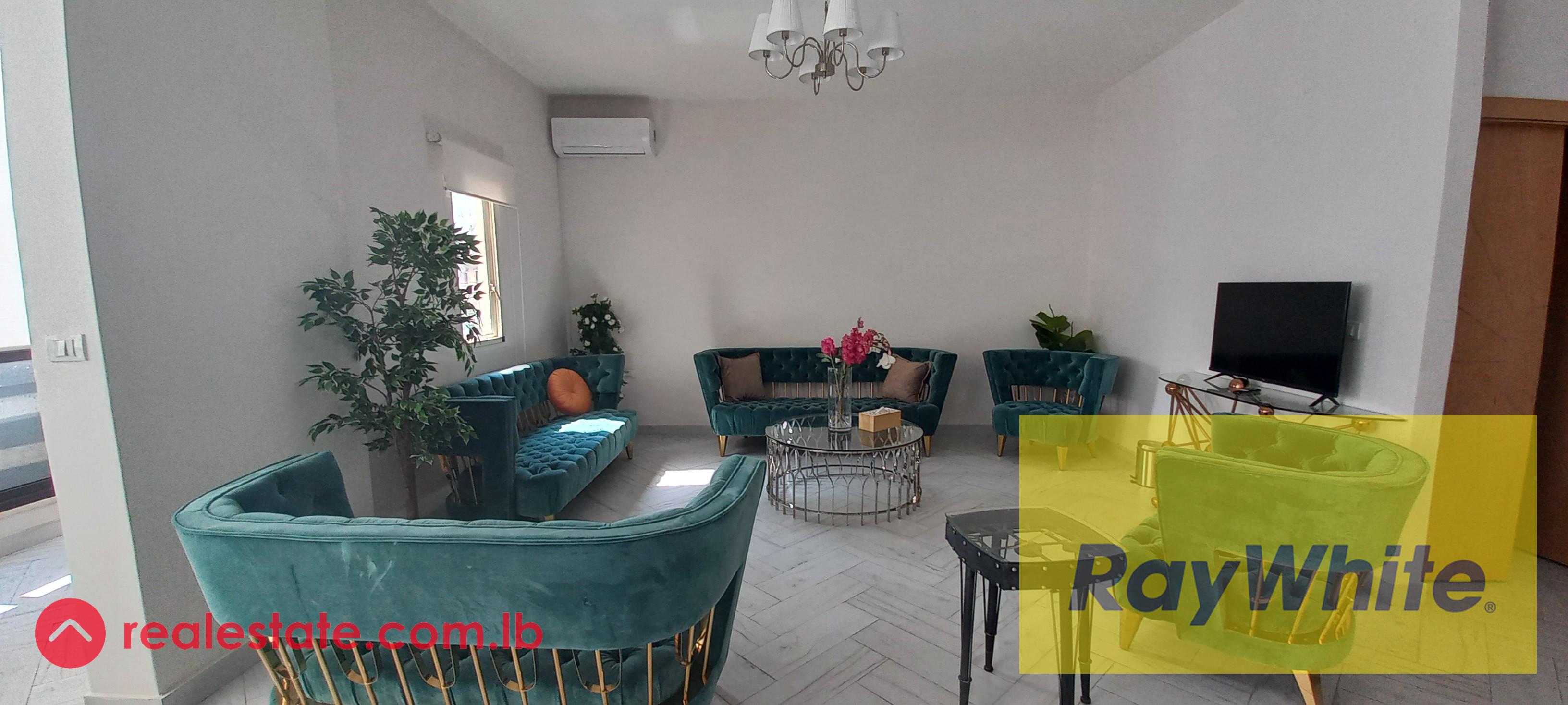 Office, center or polyclinic in strategic point in Zalka for sale