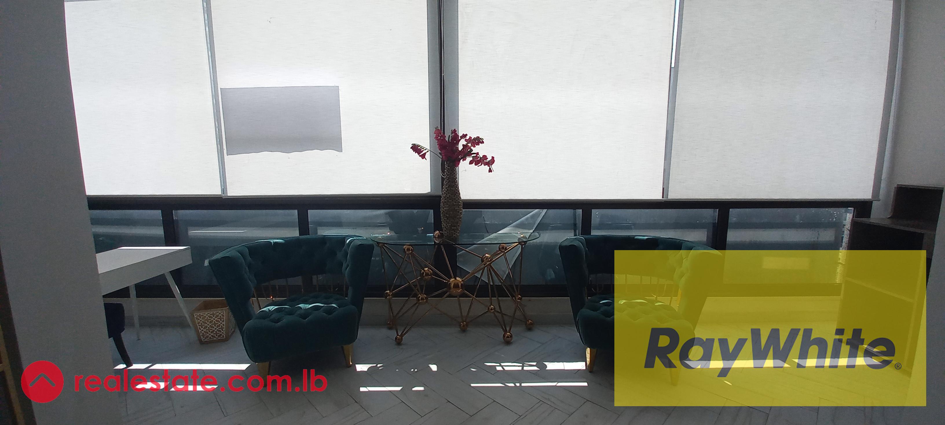 Office, center or polyclinic in strategic point in Zalka for sale