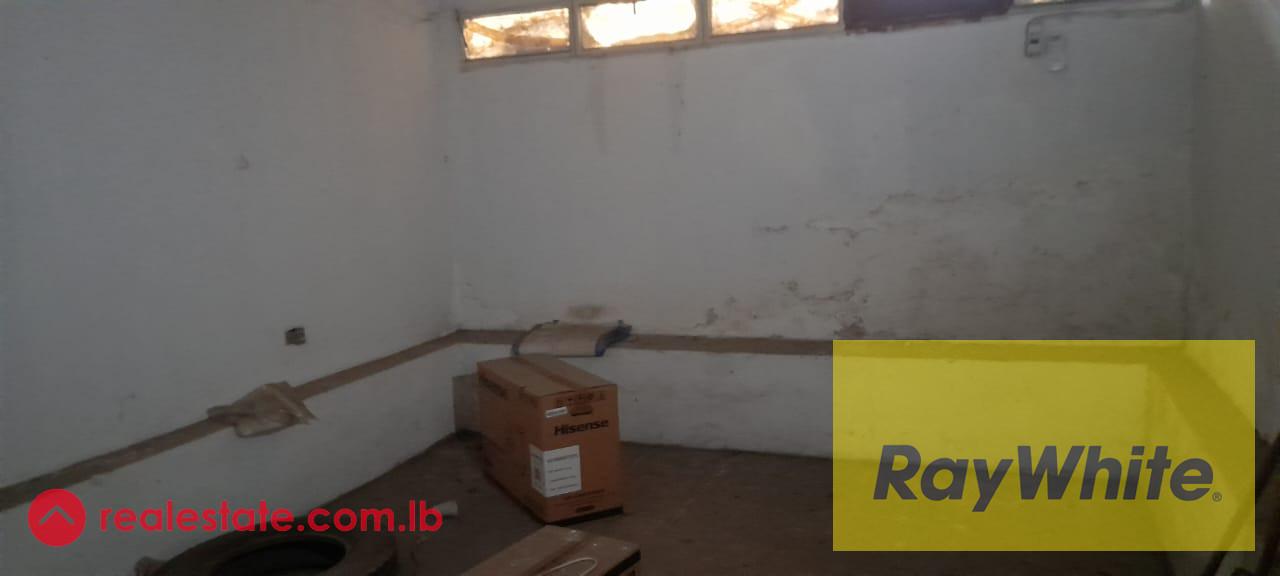 Warehouse for sale in Dora