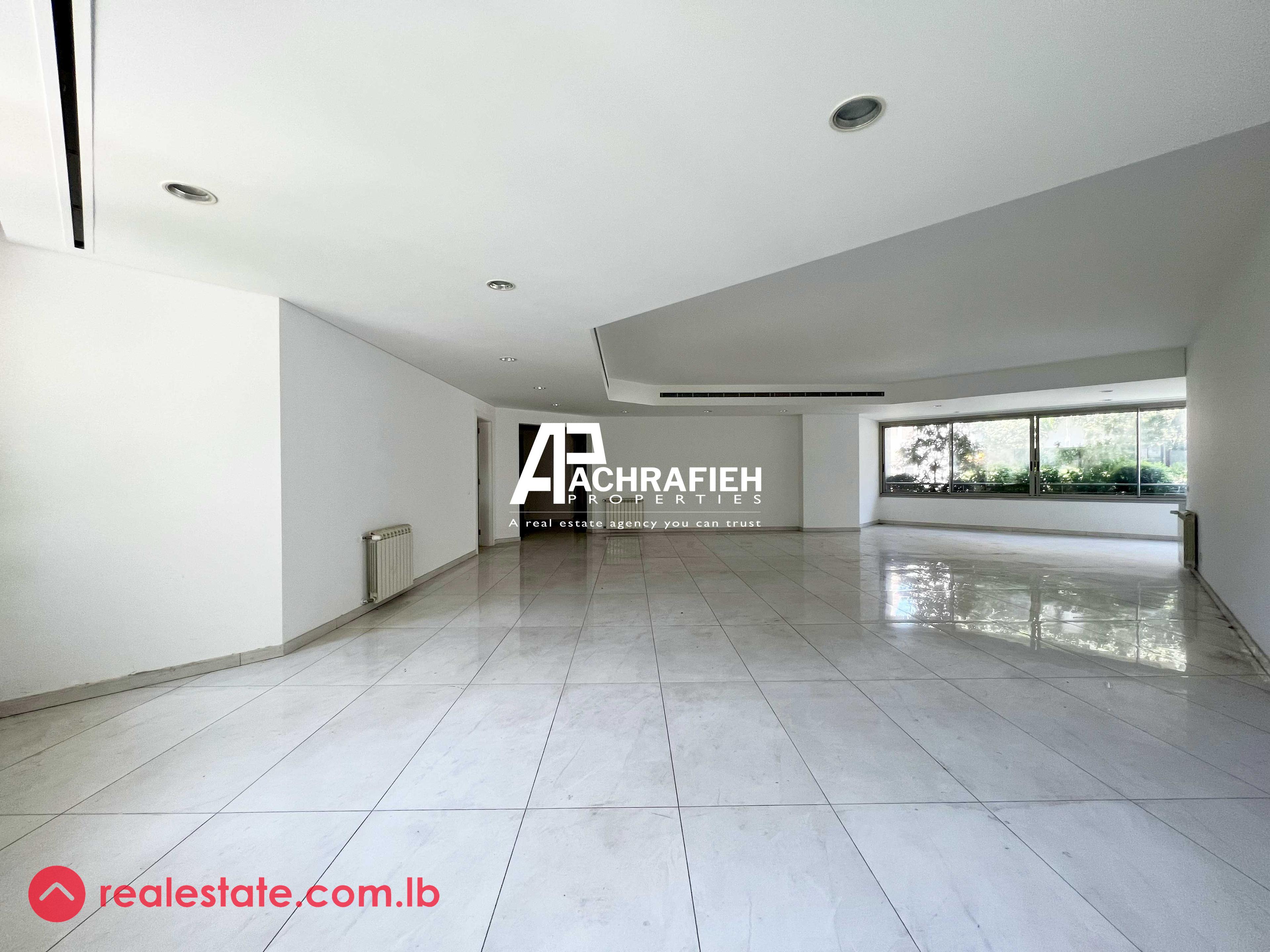 Golden Area | Spacious | 380 Sqm