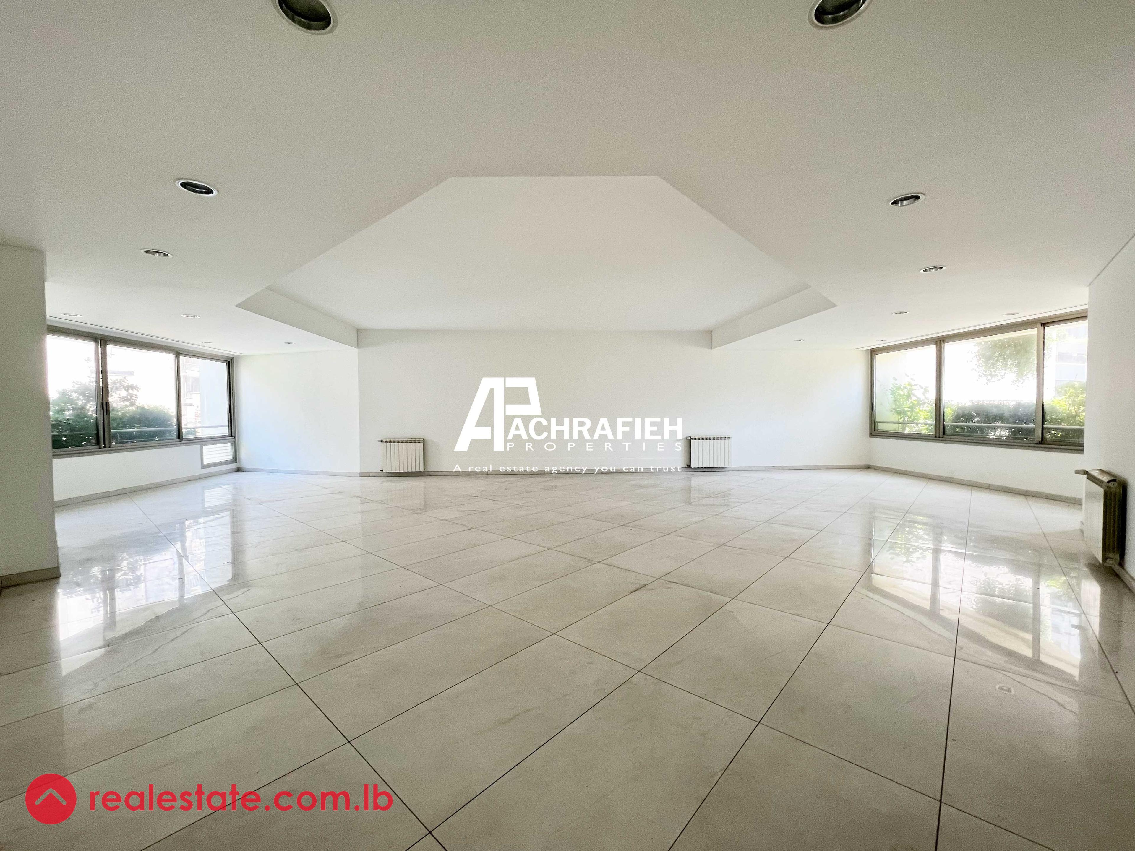Golden Area | Spacious | 380 Sqm