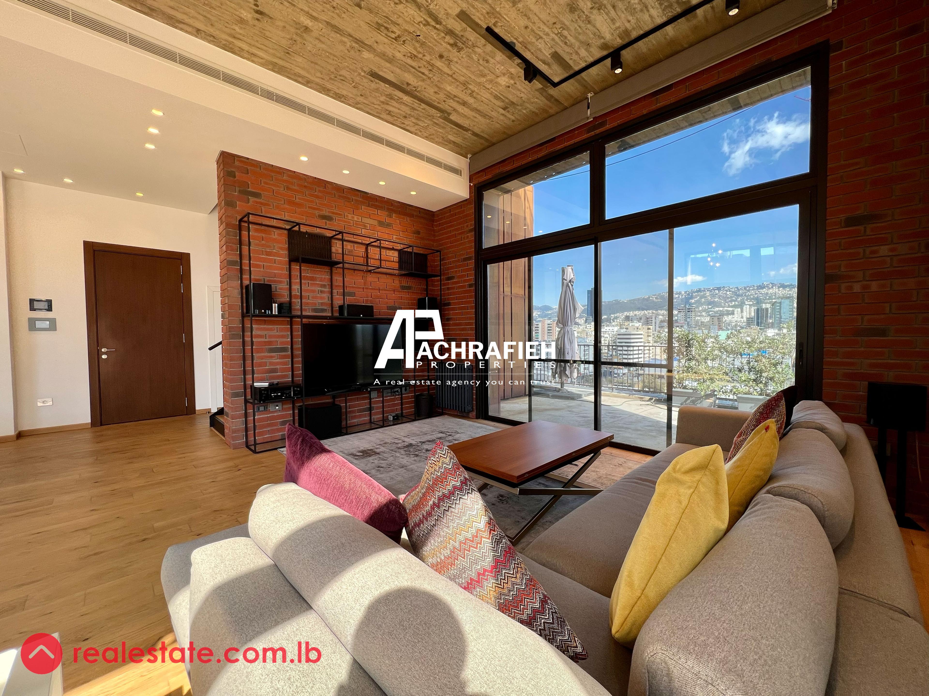 Spacious | Exclusive Penthouse | Open Panoramic View
