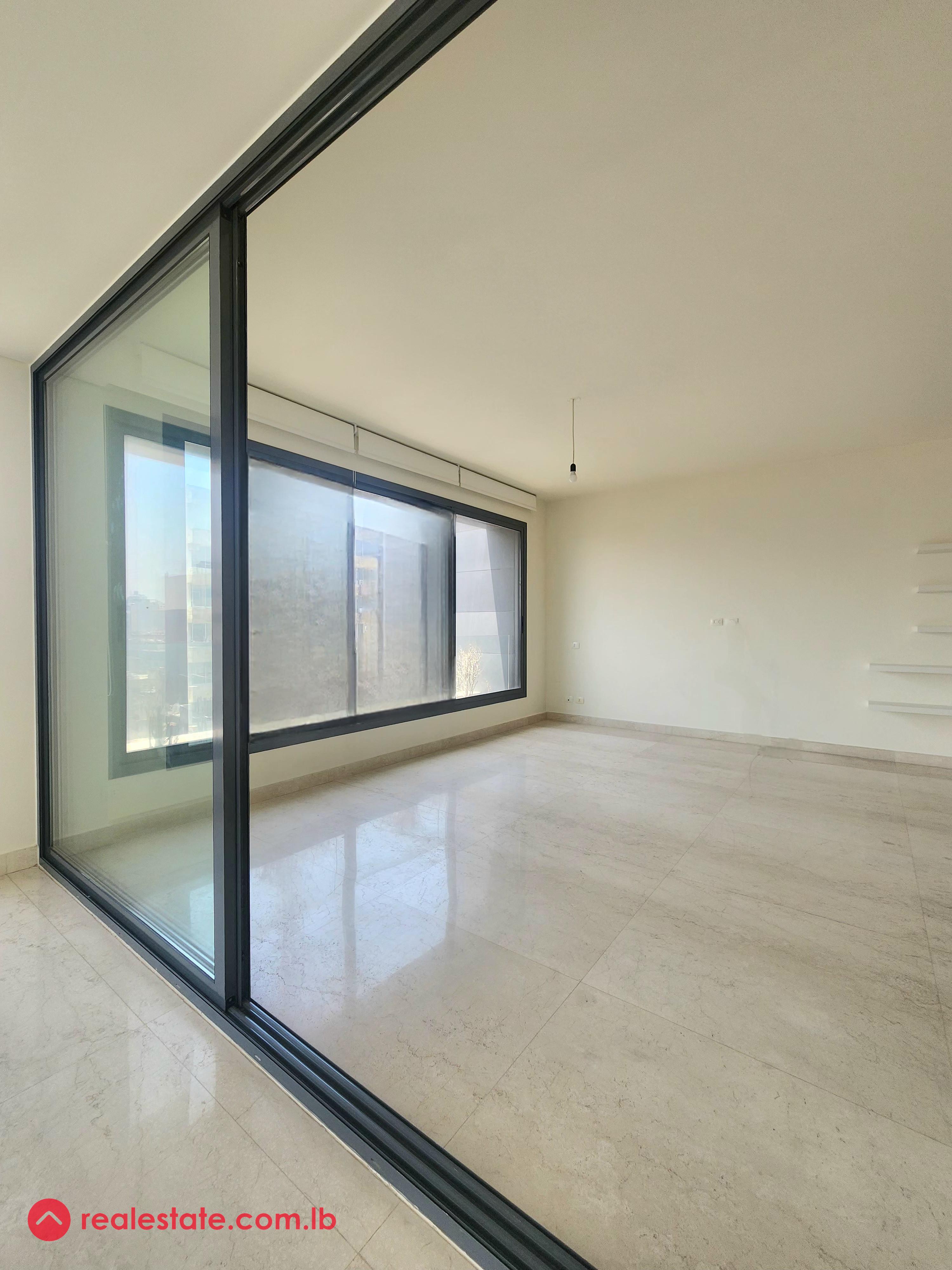 Modern | new | prime location