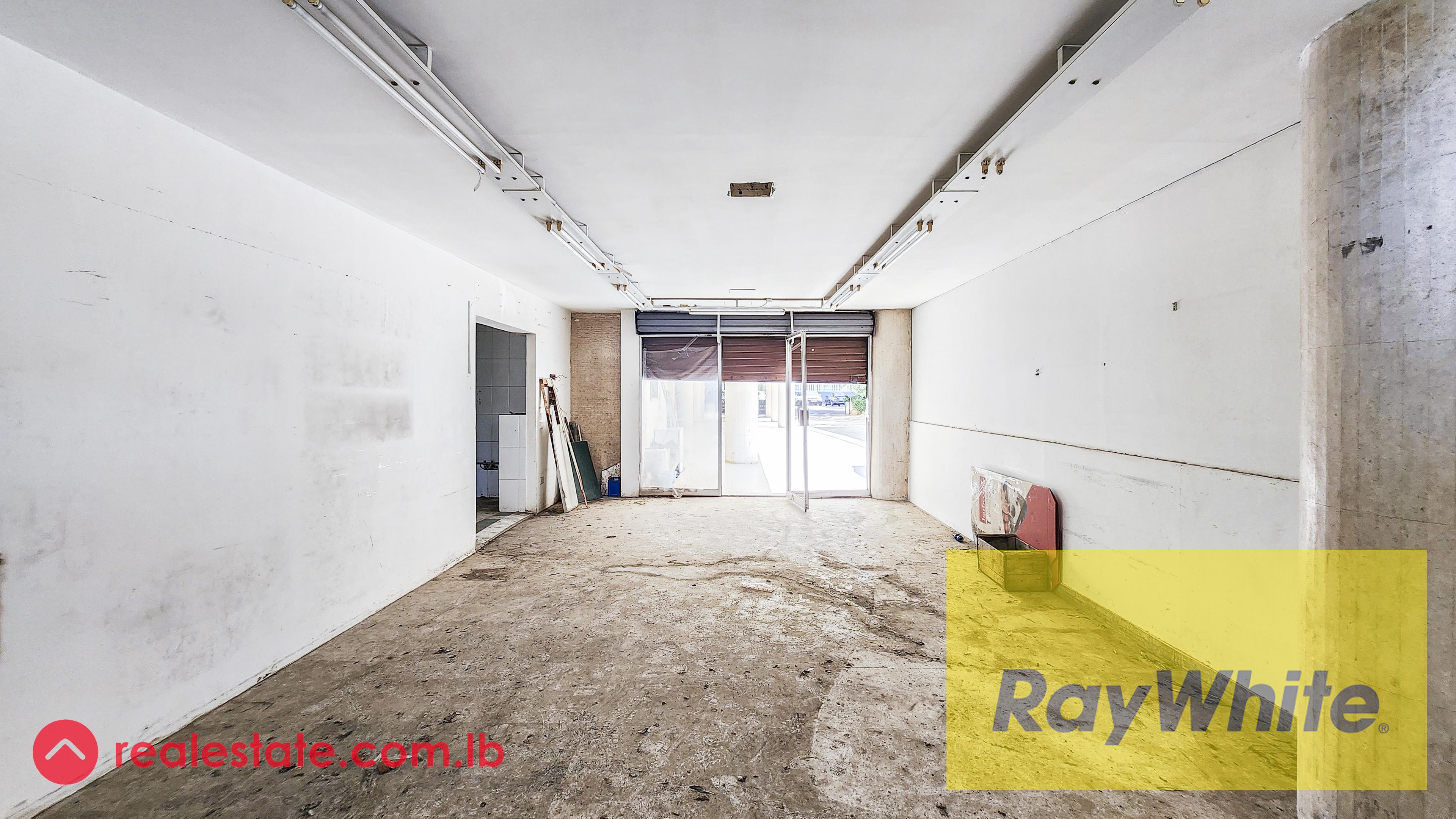 Shop for Rent located in Achrafieh