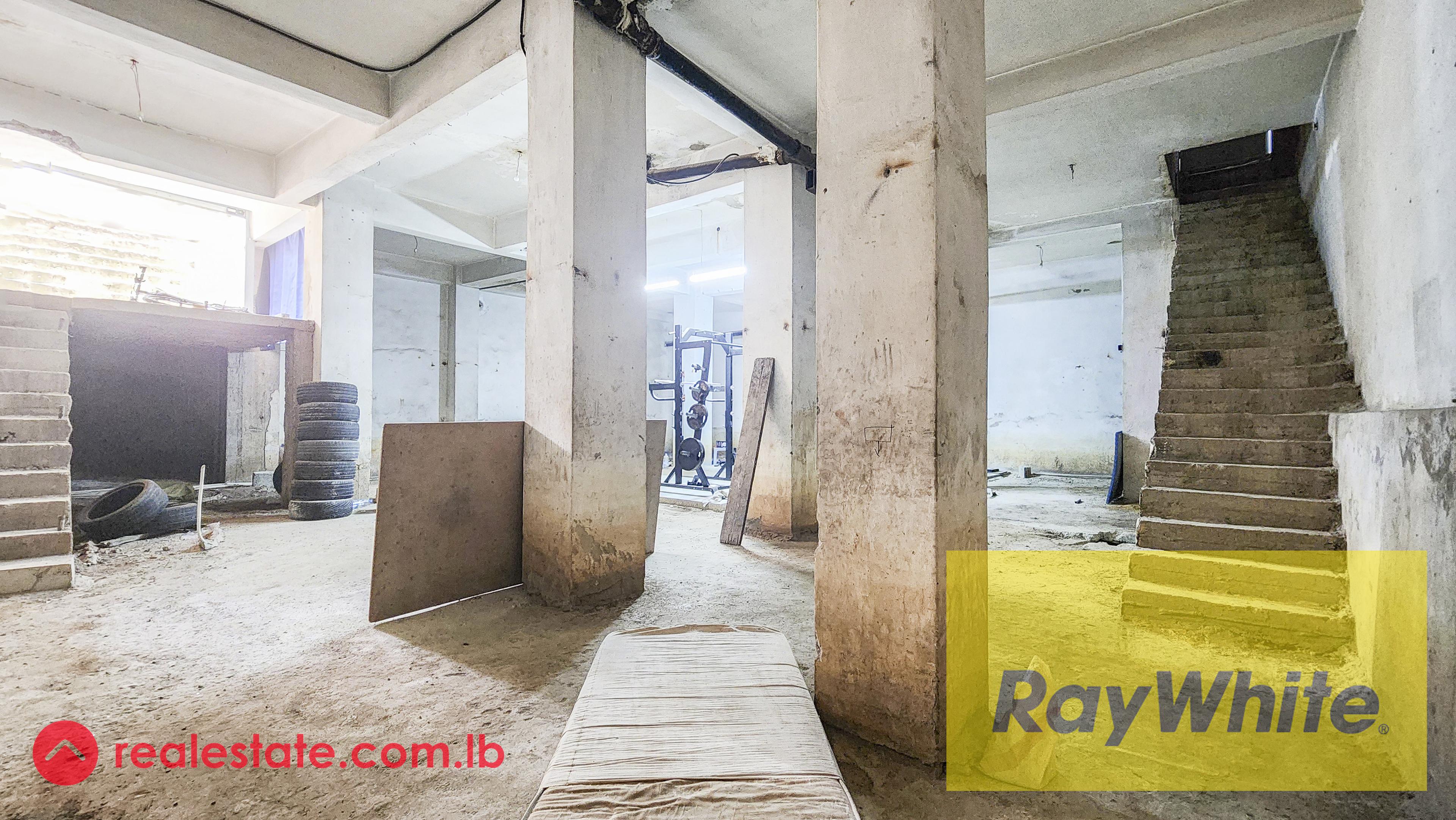 Warehouse for Rent Prime Location in Achrafieh