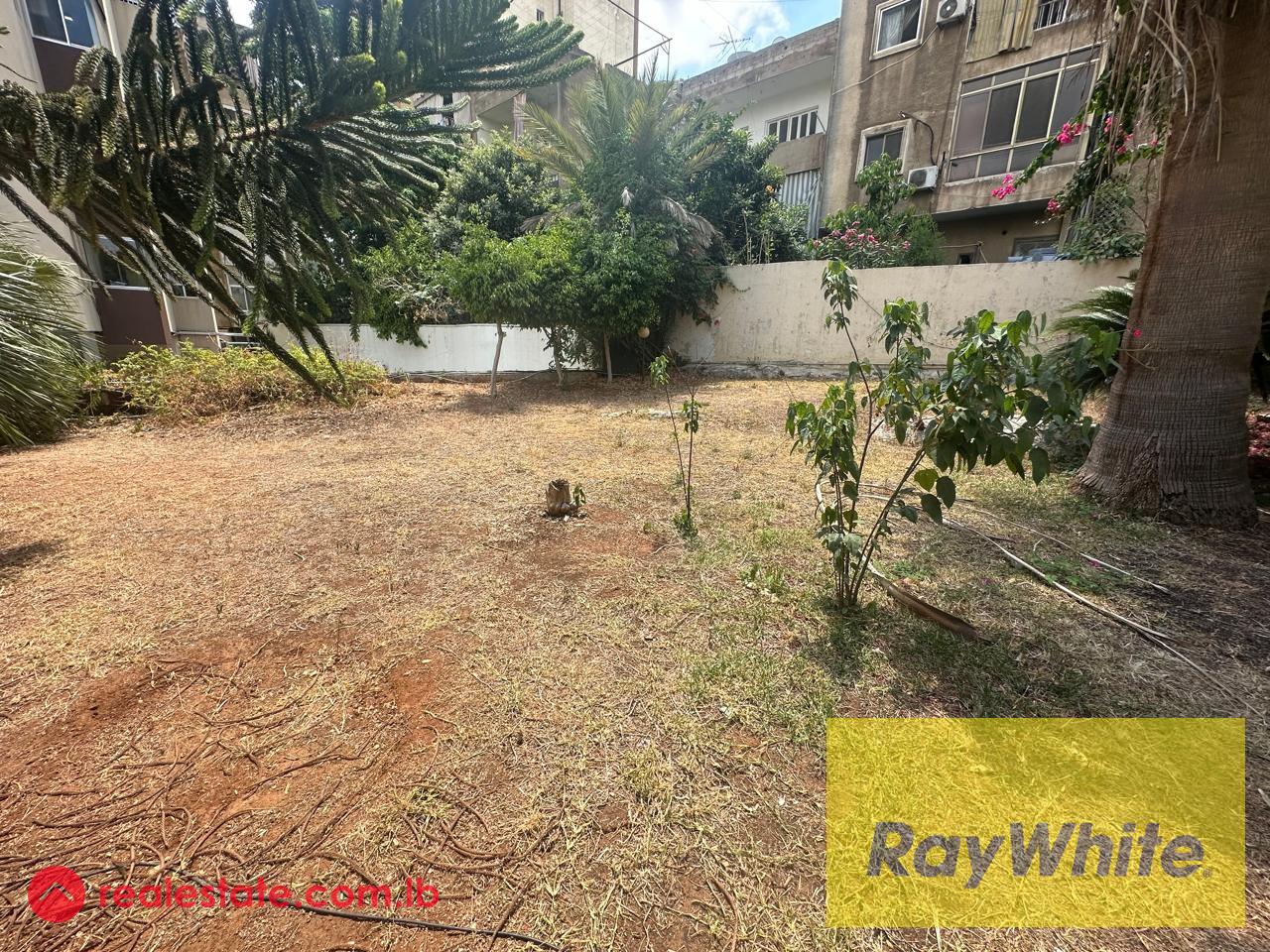 Prime Commercial Land with Detached House in Sin El Fil, Lebanon