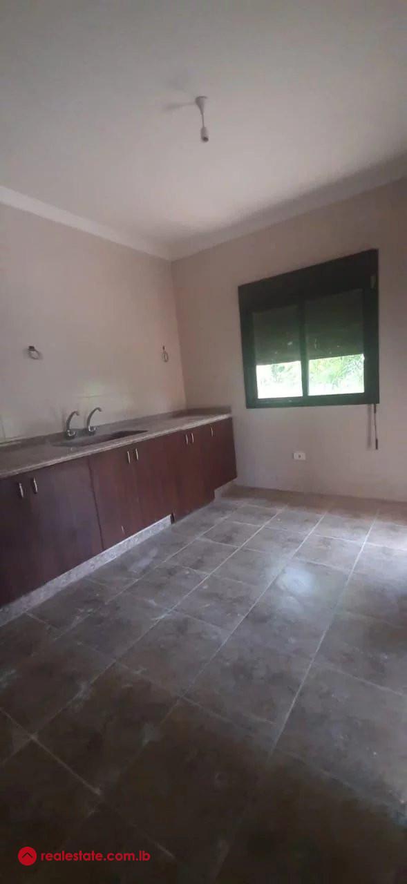 Three Bedrooms apartment for sale in Batroun