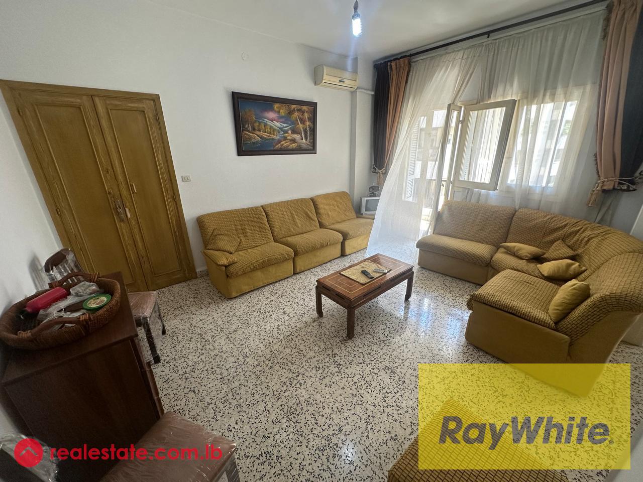 2 Bedrooms Apartment for Rent in Achrafiyeh
