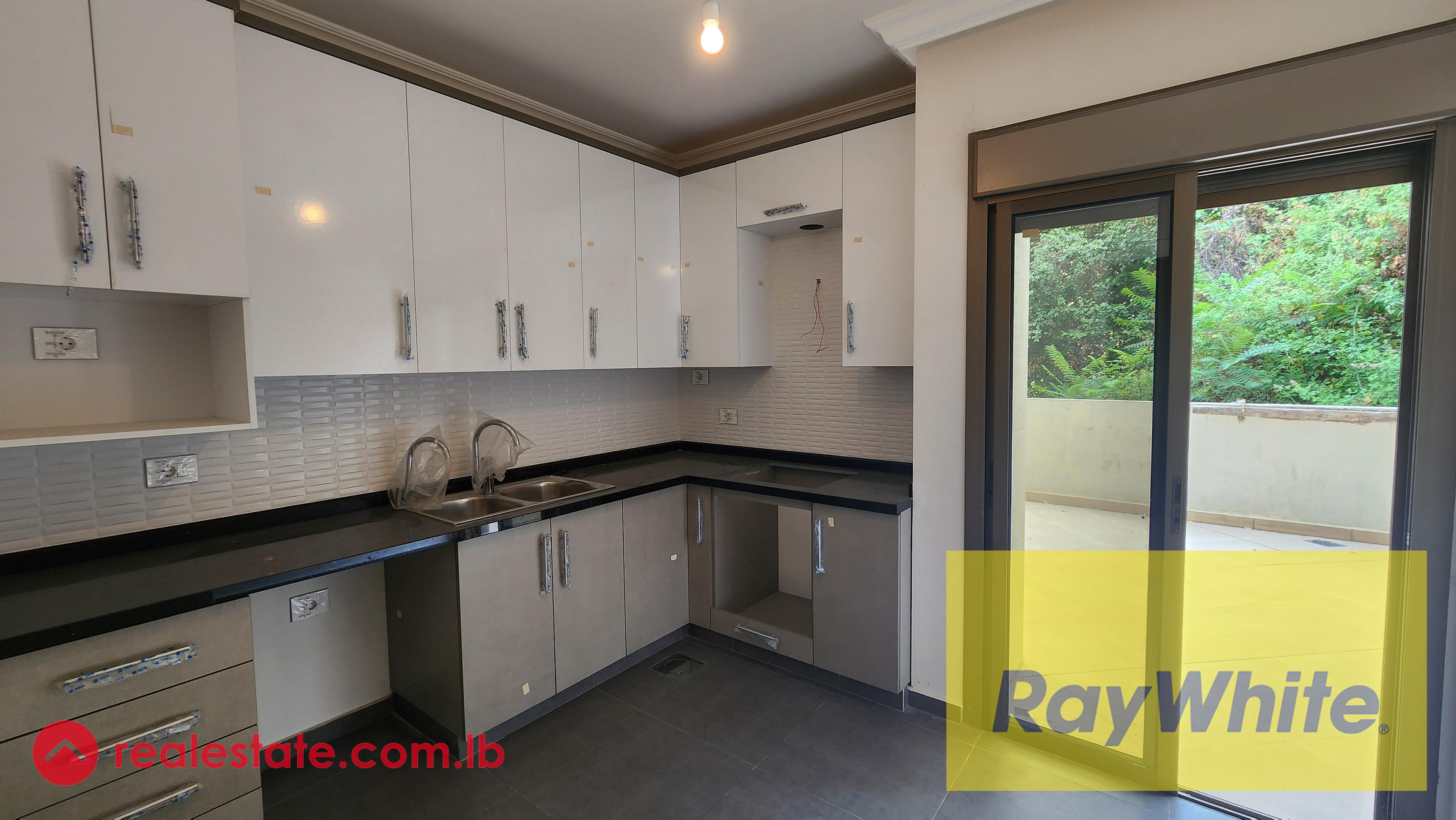 Apartment for sale in Baabda | Terrace