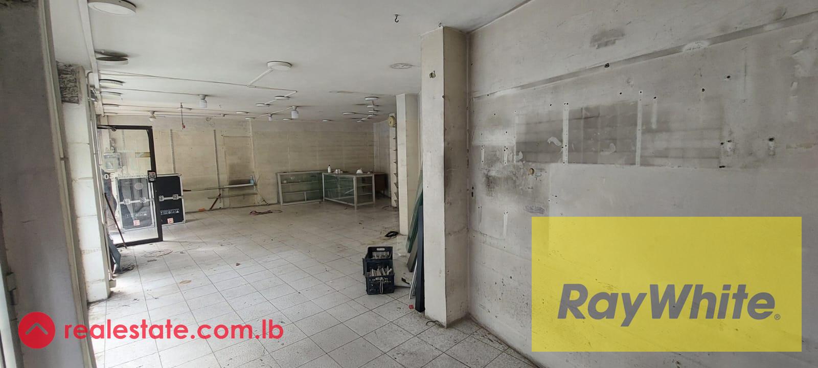 Shop for rent in Hadath
