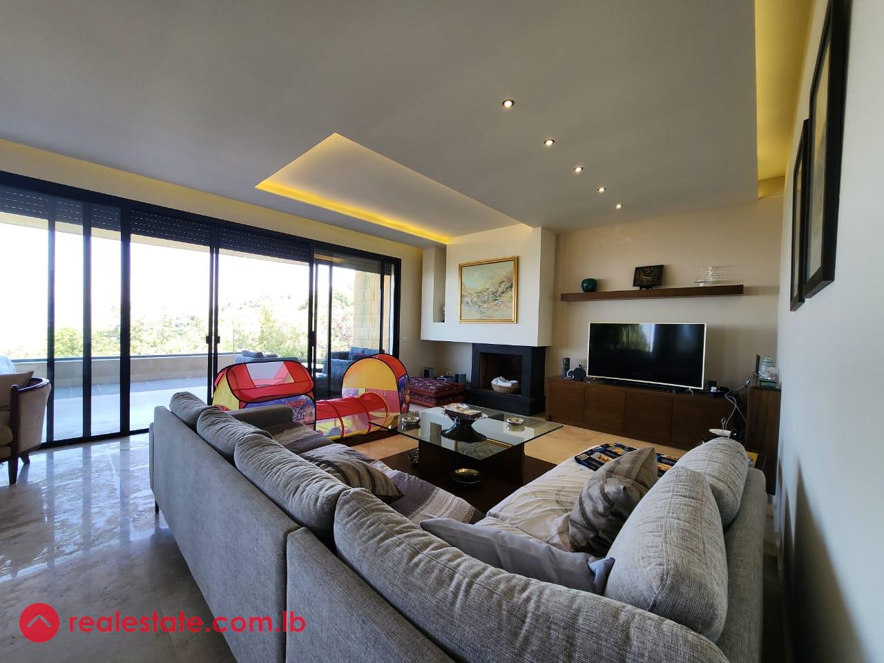 Great Opportunity... New Apartment with 700sqm Garden!!!