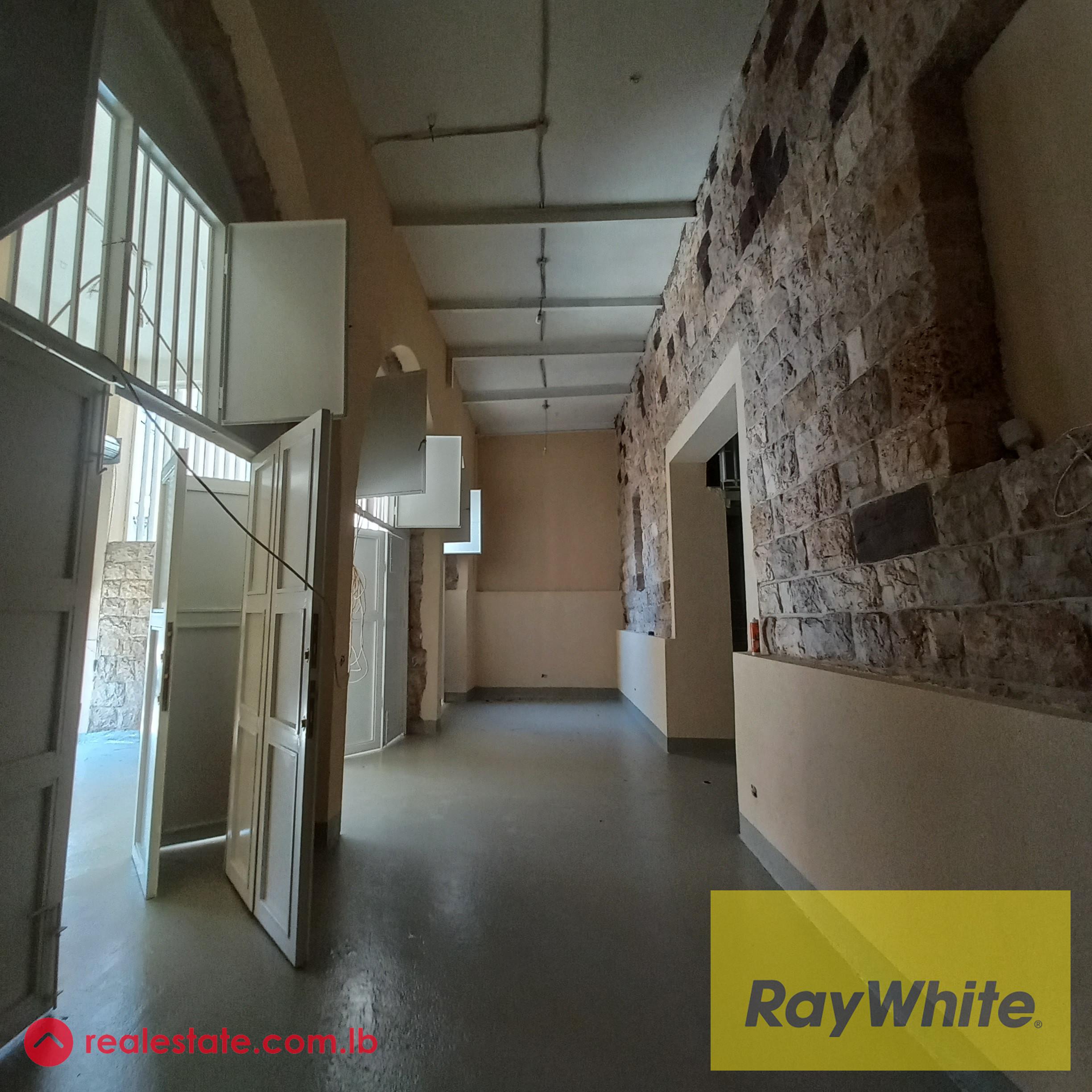 Shop in Zalka with qanaters for rent