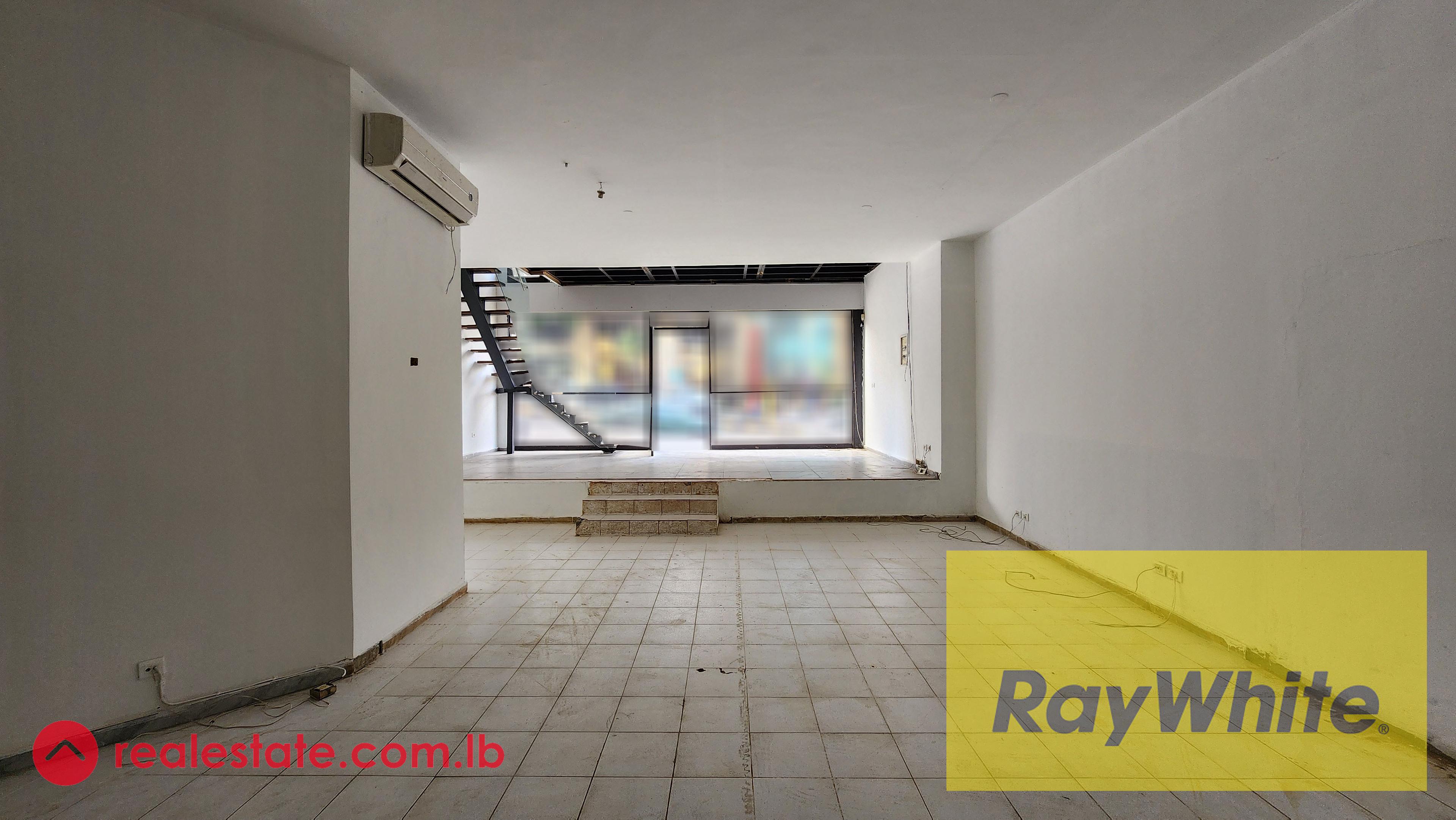 Shop for rent in Achrafieh