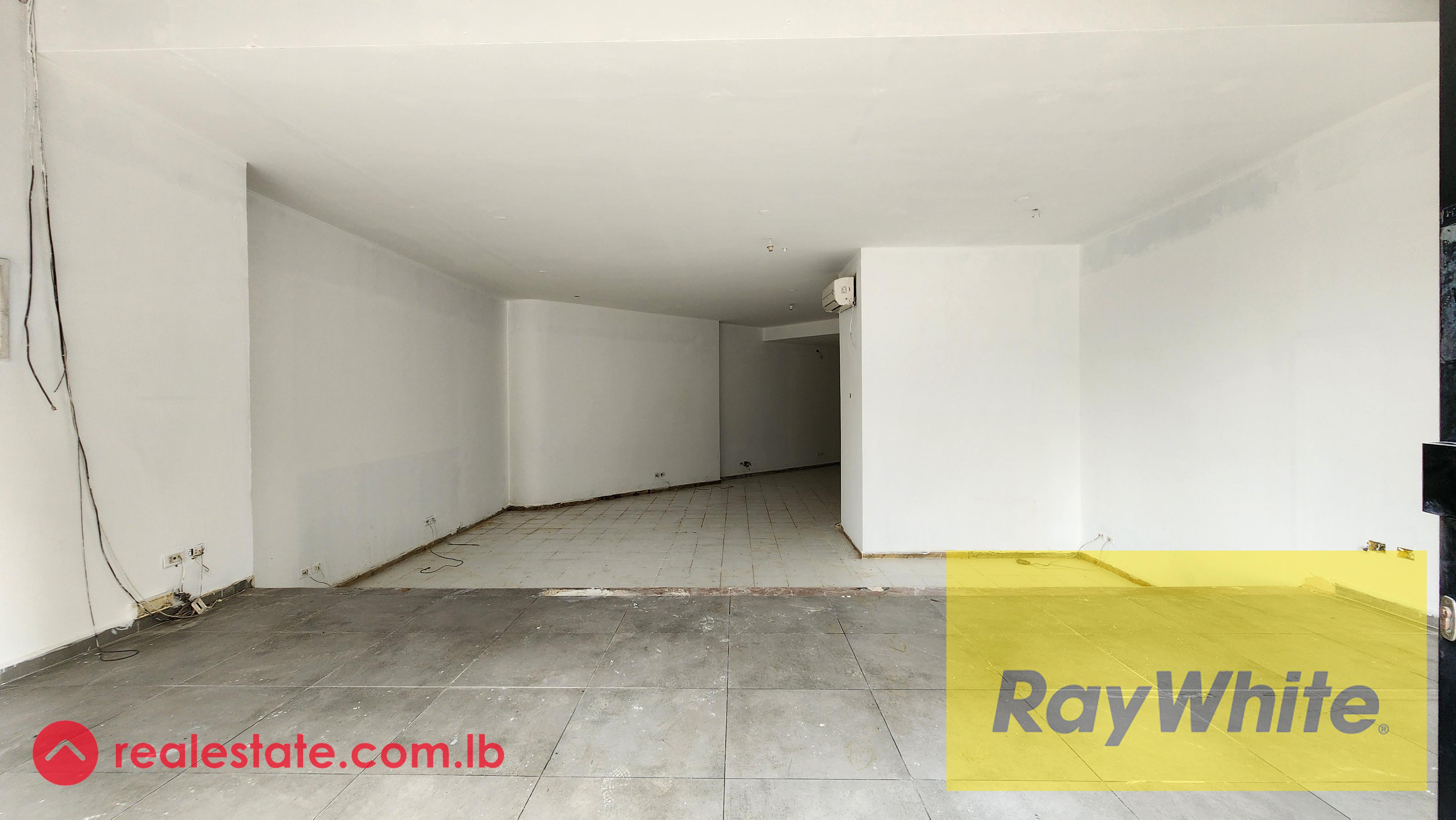 Shop for rent in Achrafieh