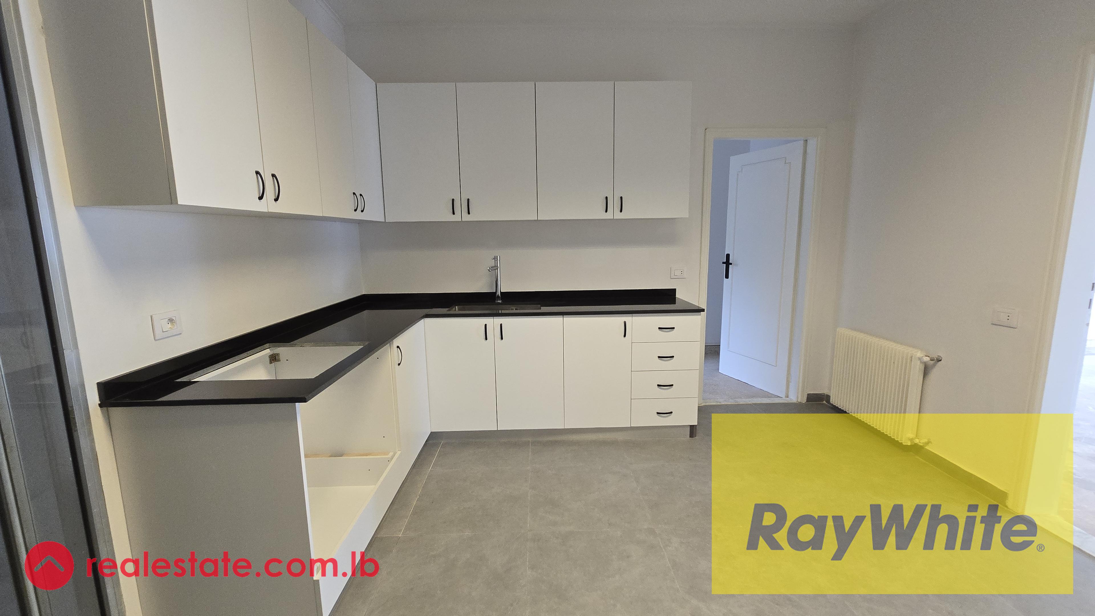 Apartment for rent in Mtayleb