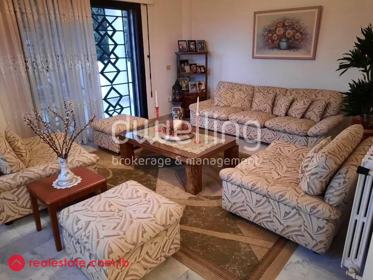 Villa with Panoramic Views in Prime Hbous Area