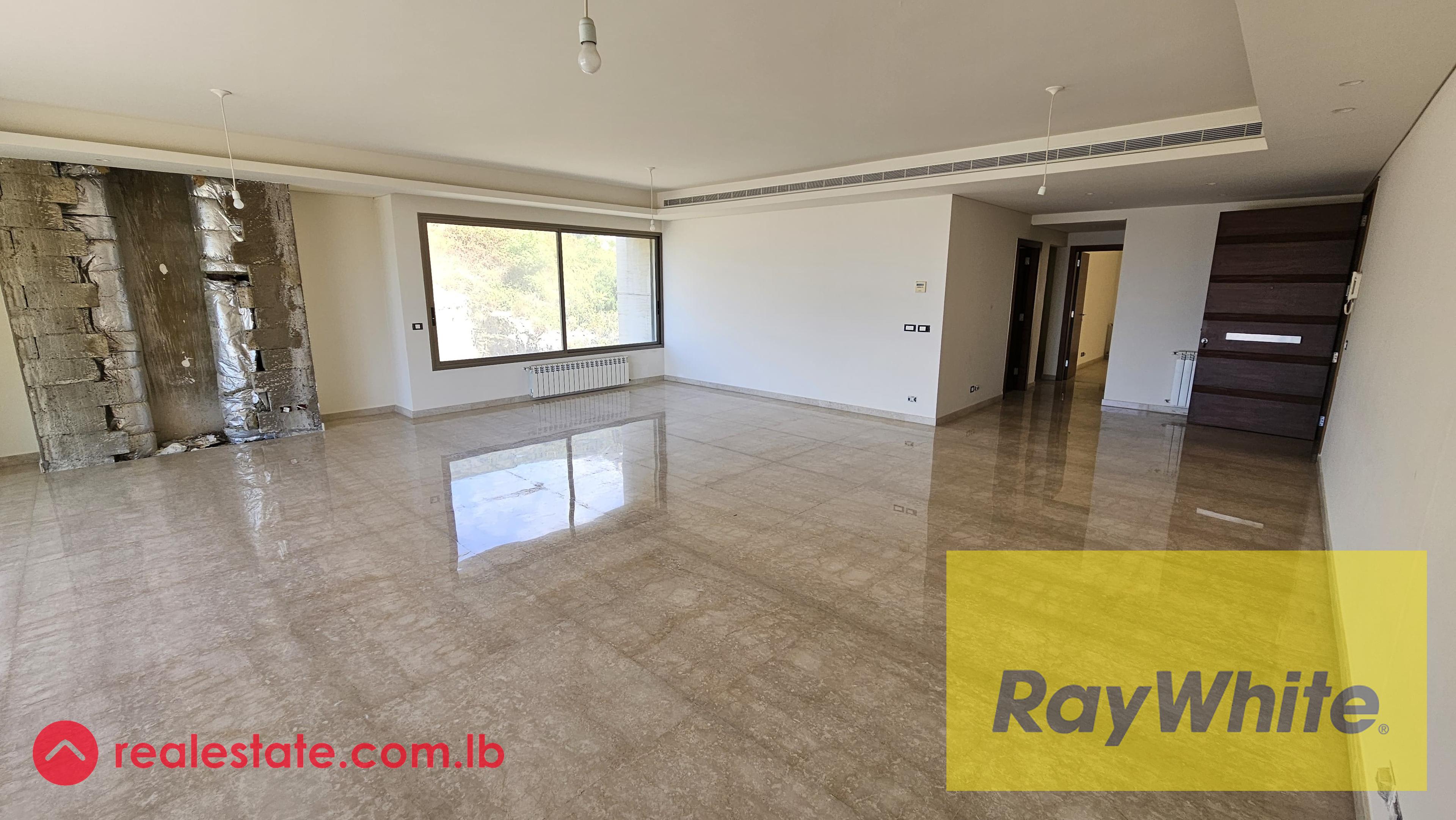 Apartment for sale in Yarzeh|Roof top