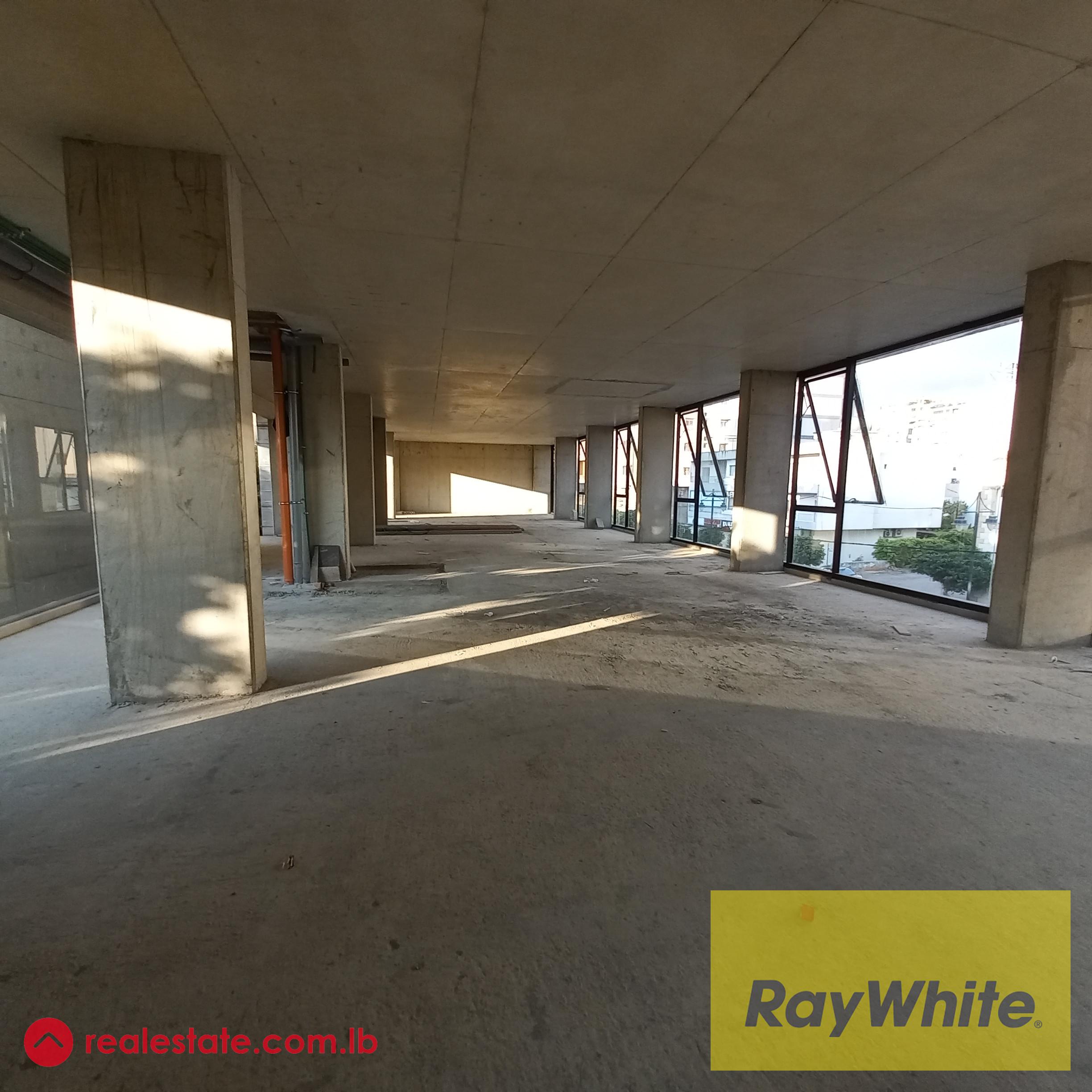 Flat space Shop of 240sqm in Jal el Dib for rent
