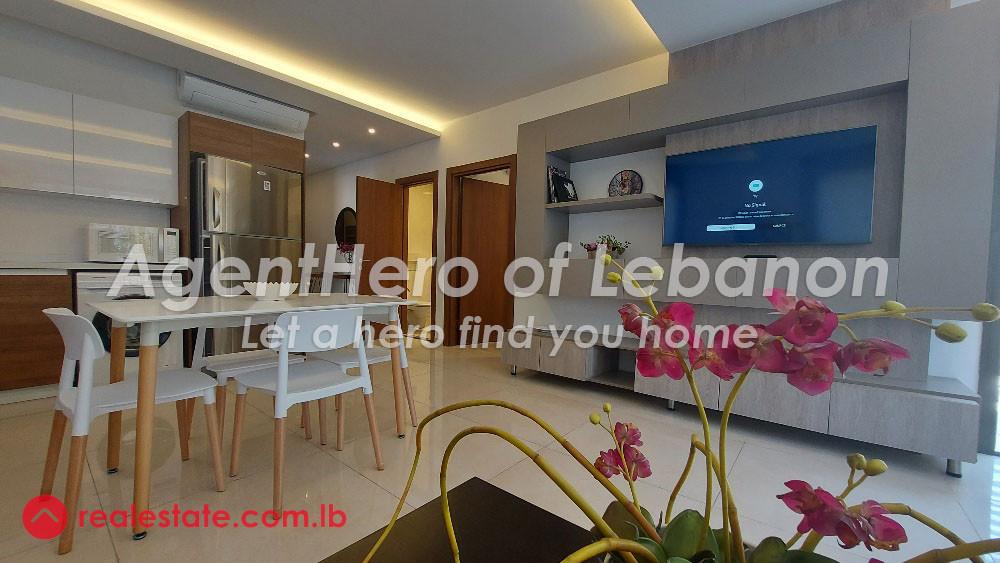 Modern Apt | Prime Location | Huge Terrace