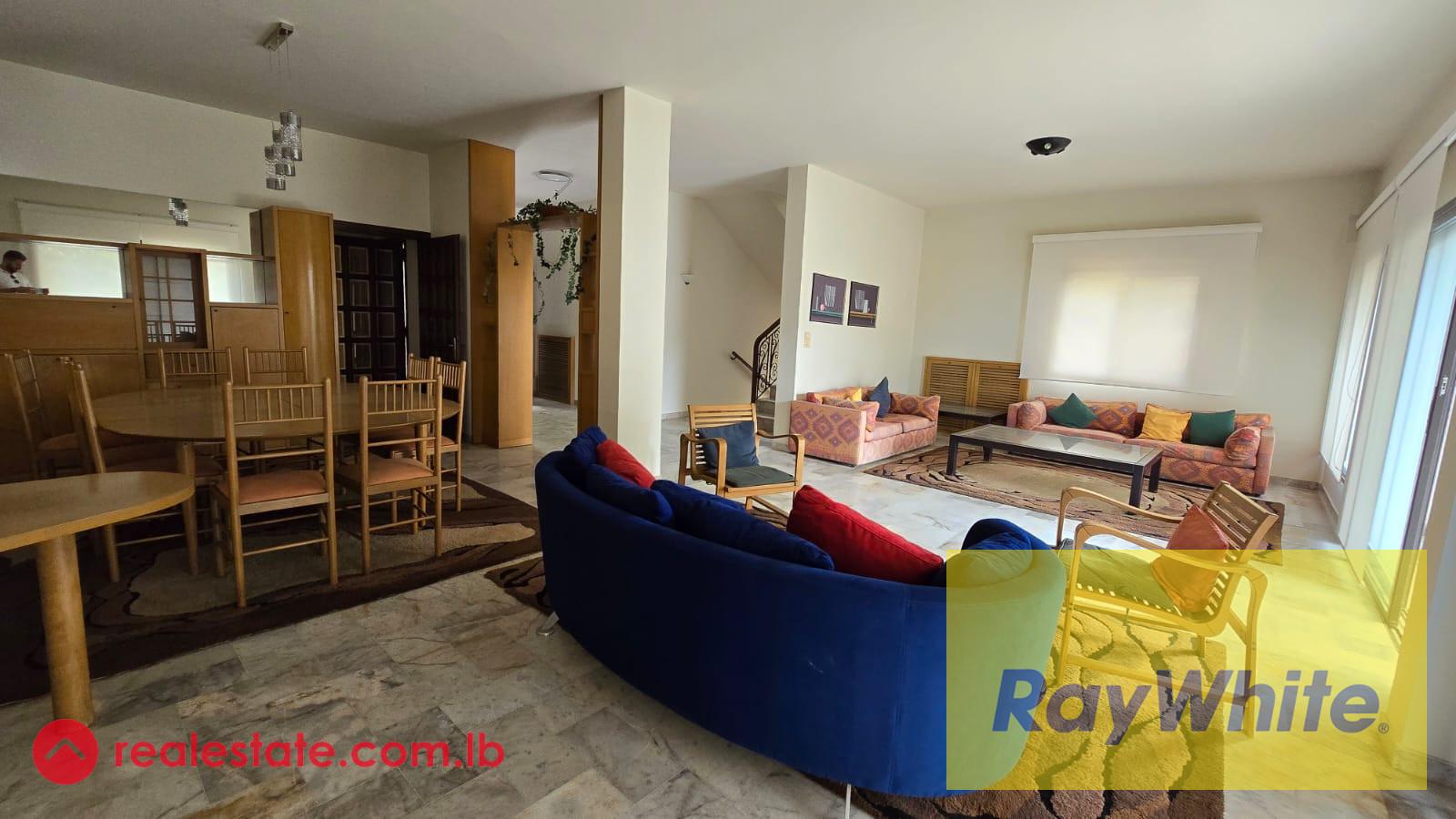 Villa for rent in Mtayleb