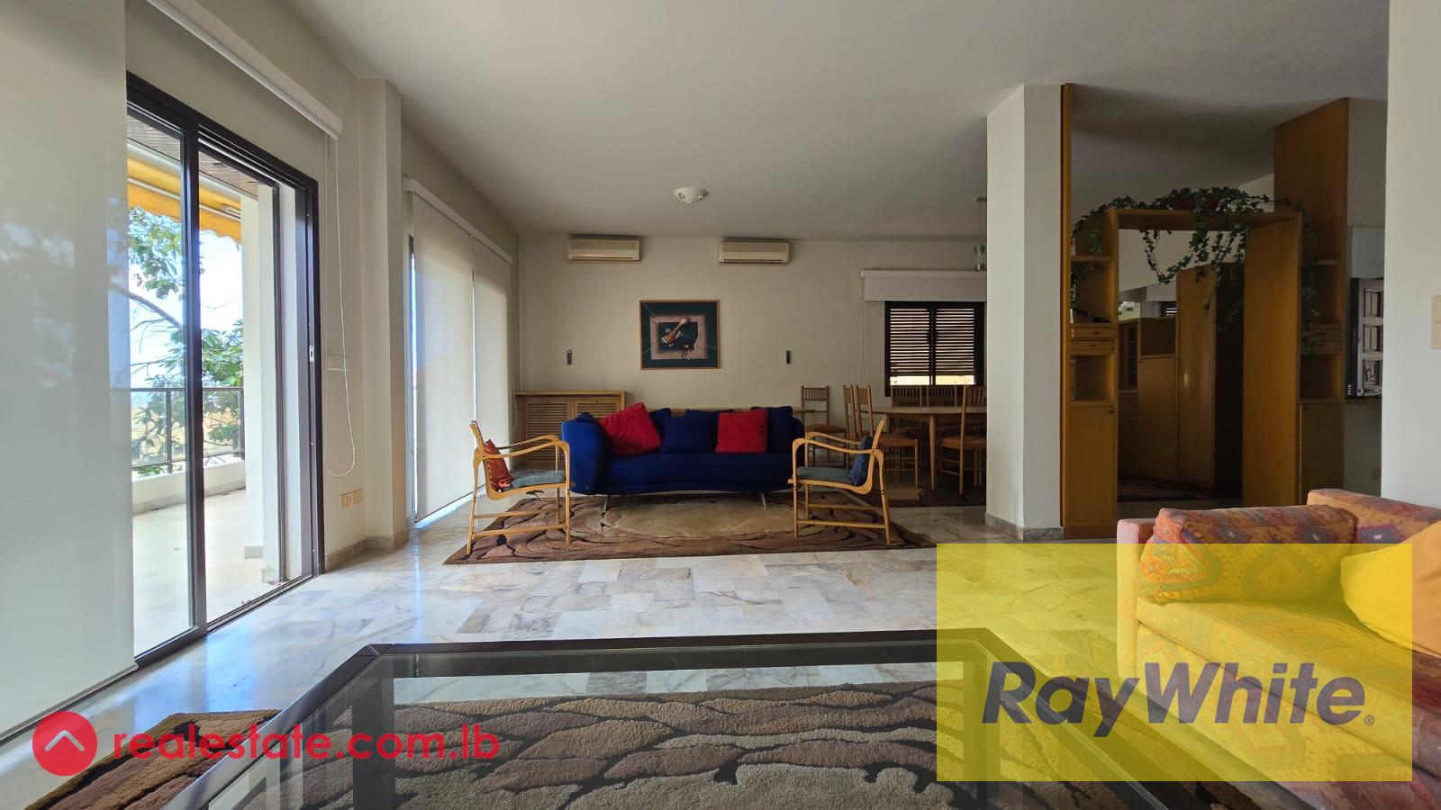 Villa for rent in Mtayleb