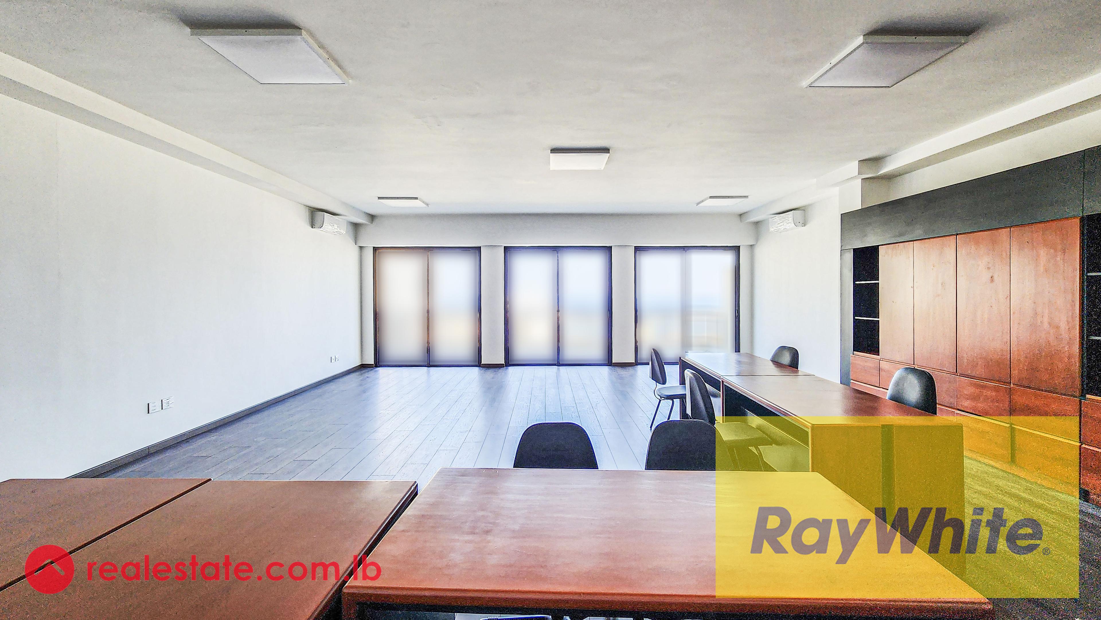 Office for rent in Achrafieh