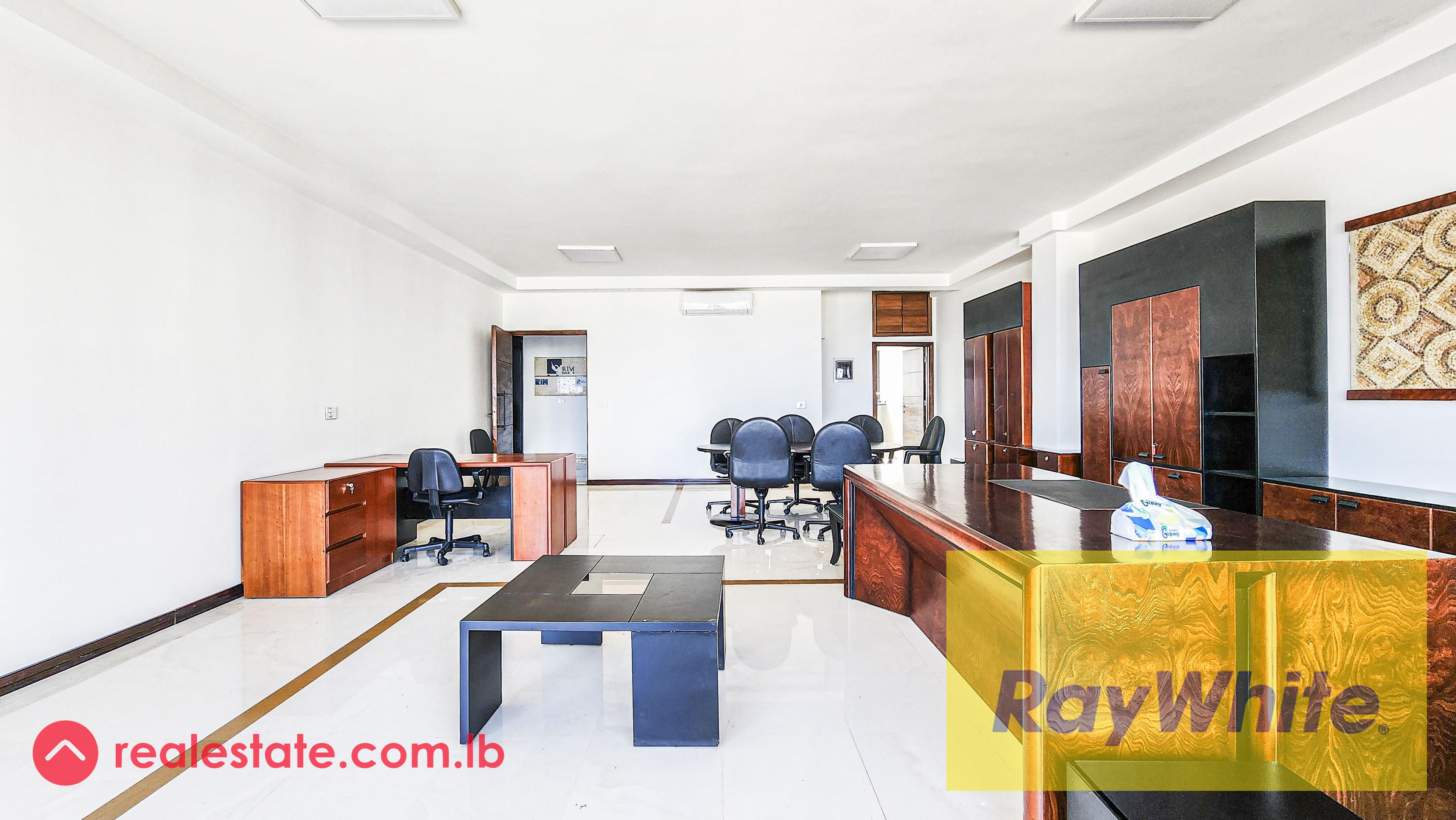 Office for rent in Achrafieh