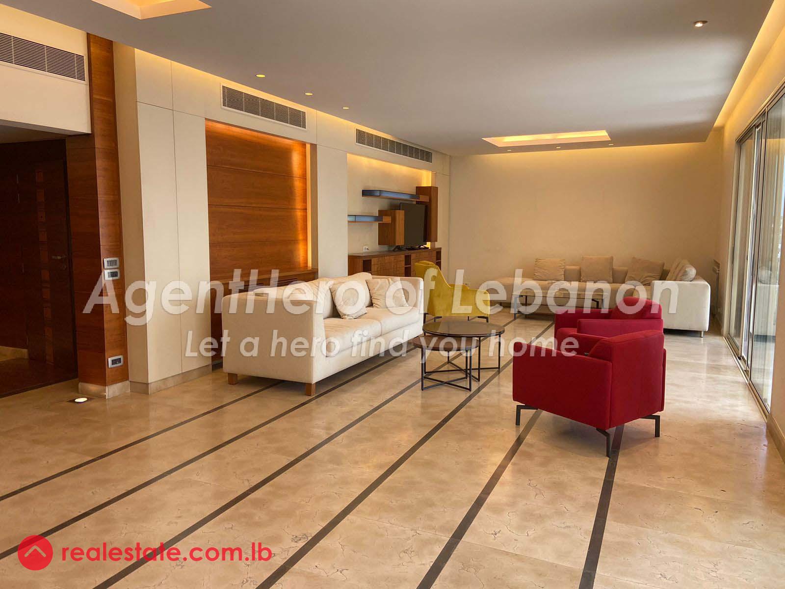 Elegant Apt. | Balcony | Prime Location