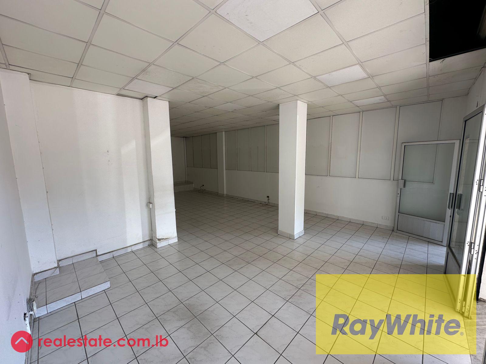 Shop and Warehouse for Rent in Jdeideh.