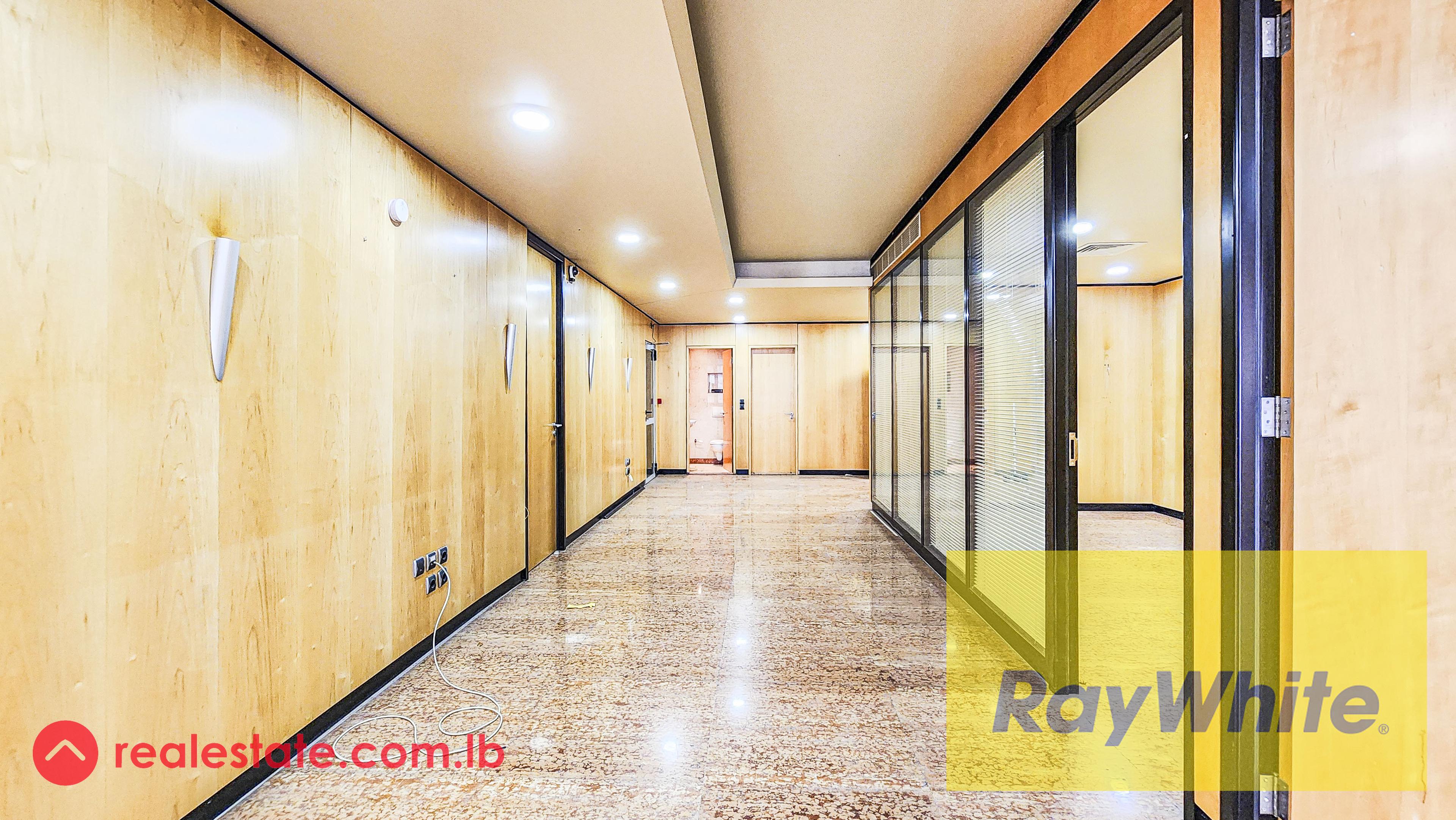 Office for rent in Achrafieh