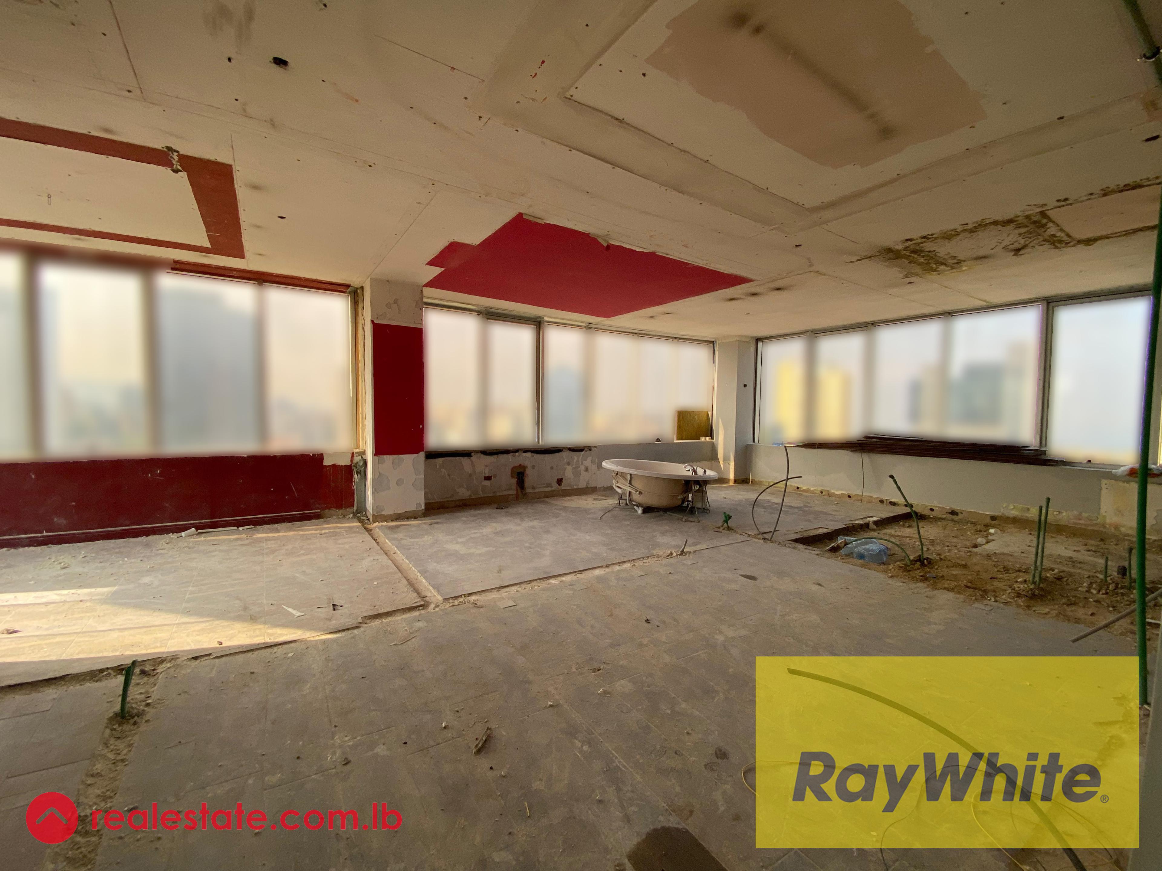 Office for rent in Dbayeh